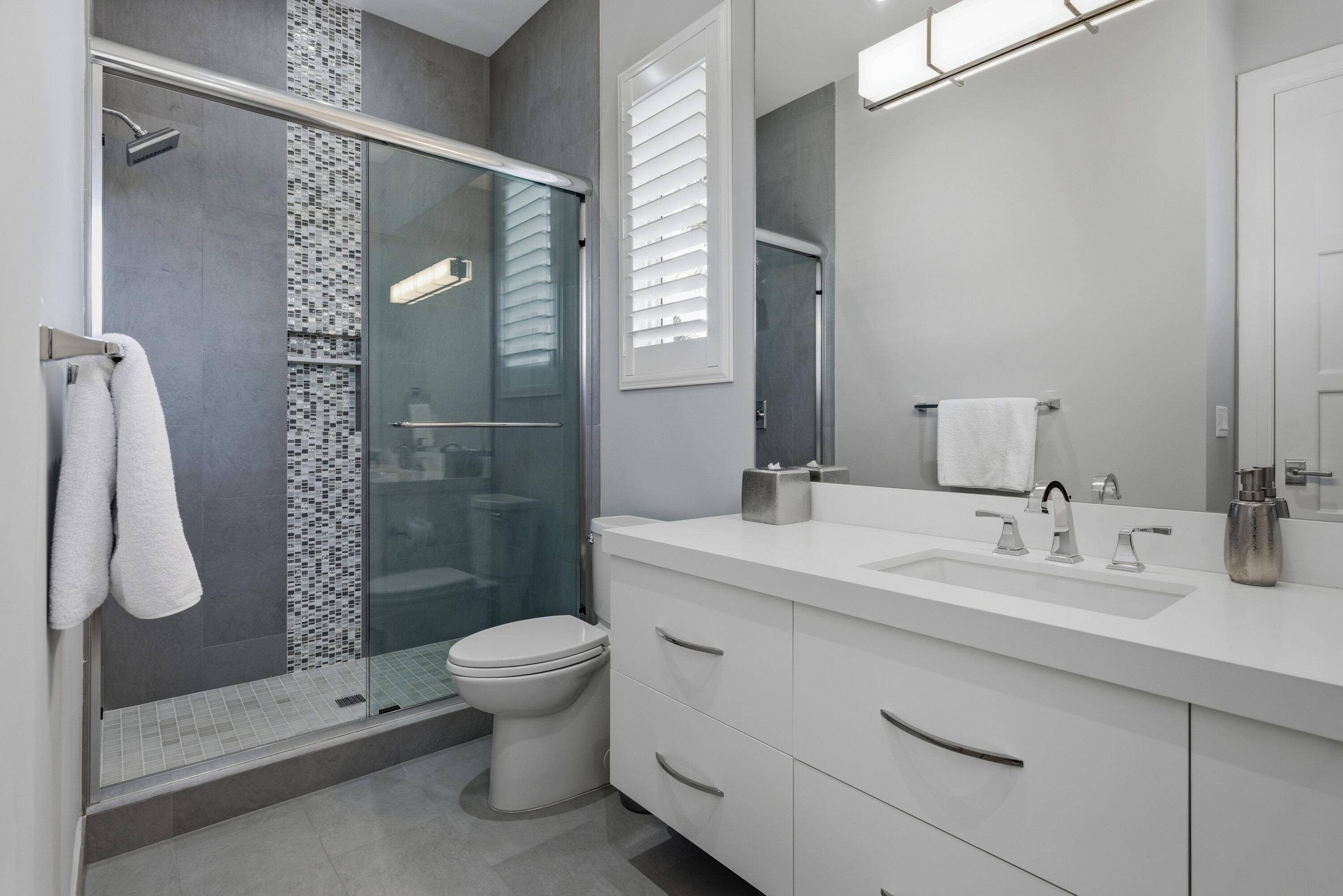 17661 Scarsdale, Boca Raton FL 33496
