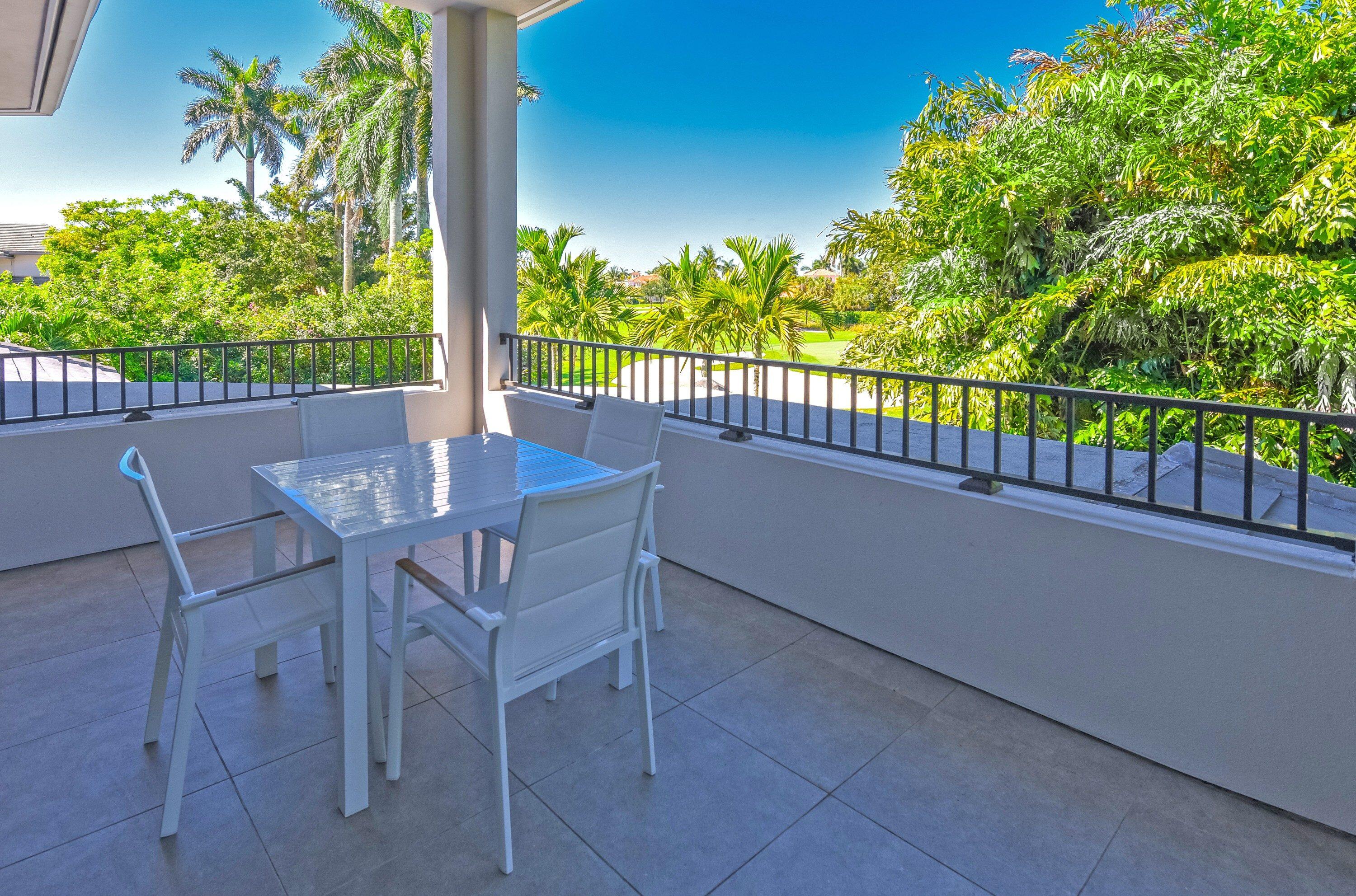 17661 Scarsdale, Boca Raton FL 33496