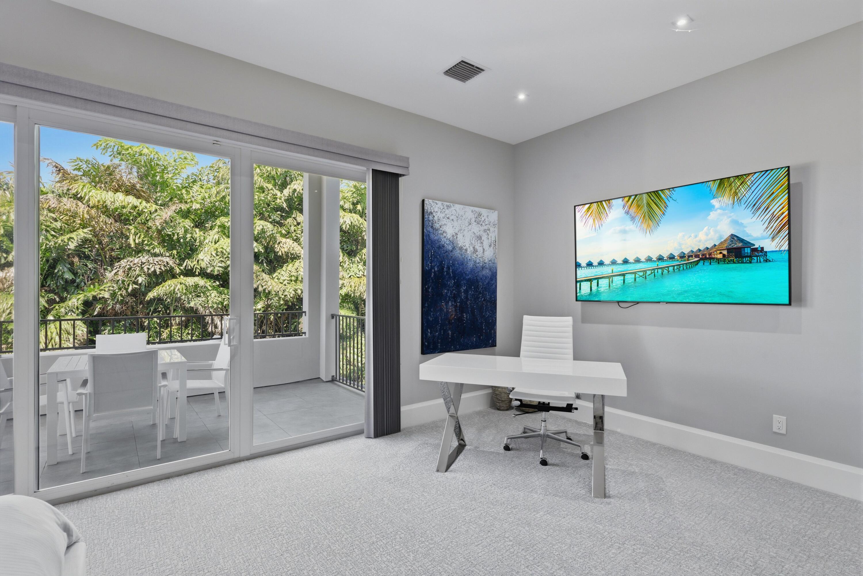 17661 Scarsdale, Boca Raton FL 33496