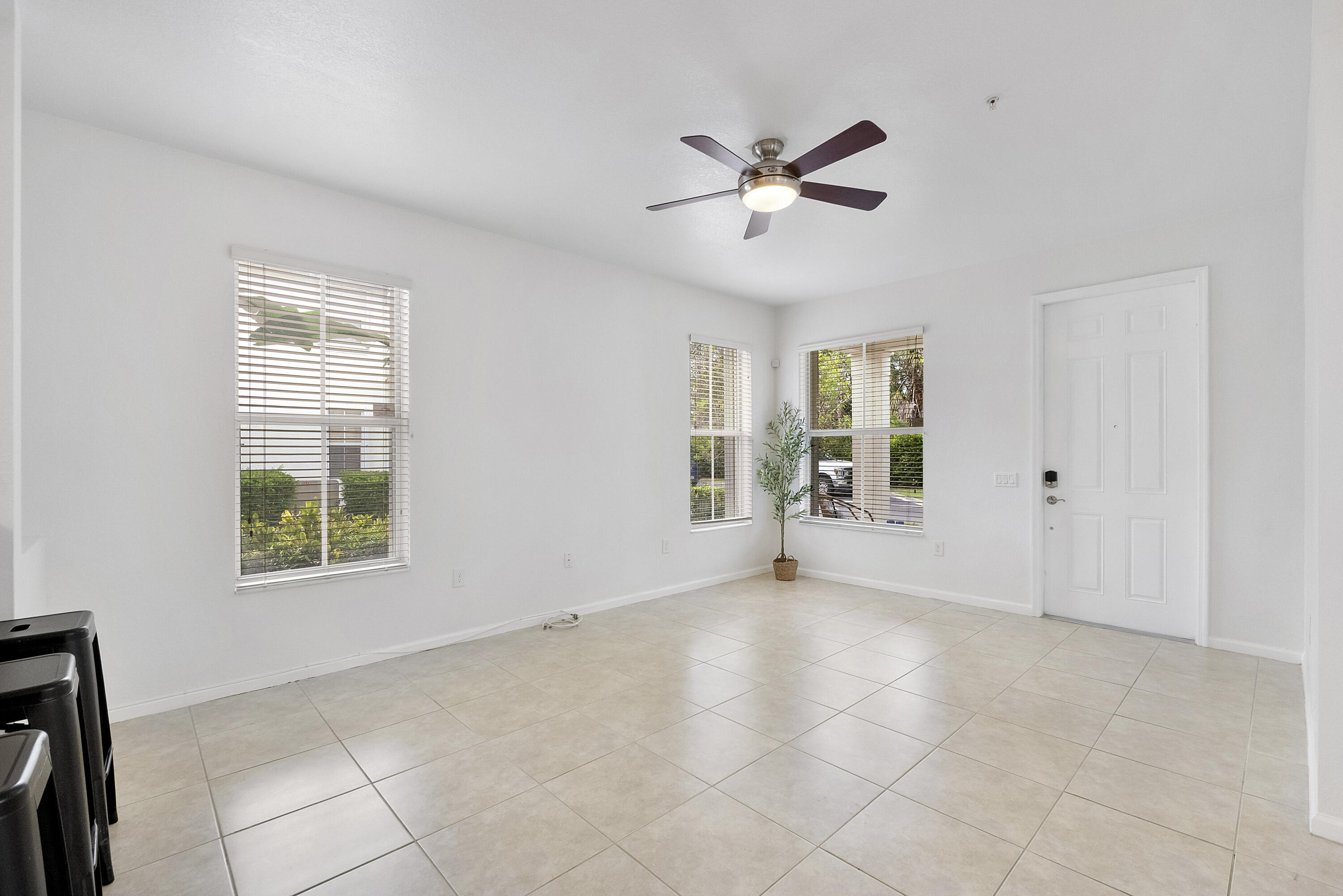 4760 Mimosa #1016, Coconut Creek FL 33073