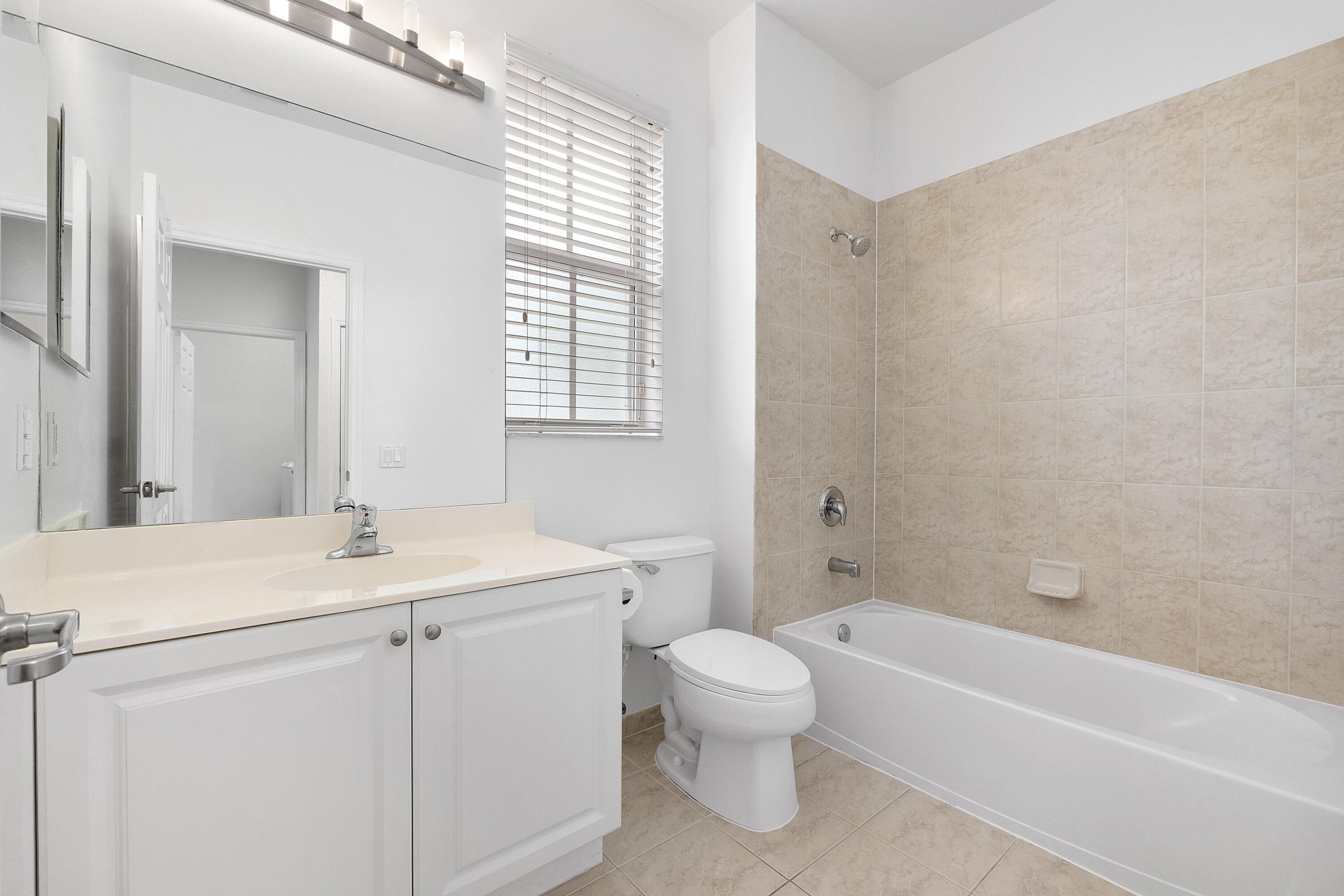 4760 Mimosa #1016, Coconut Creek FL 33073