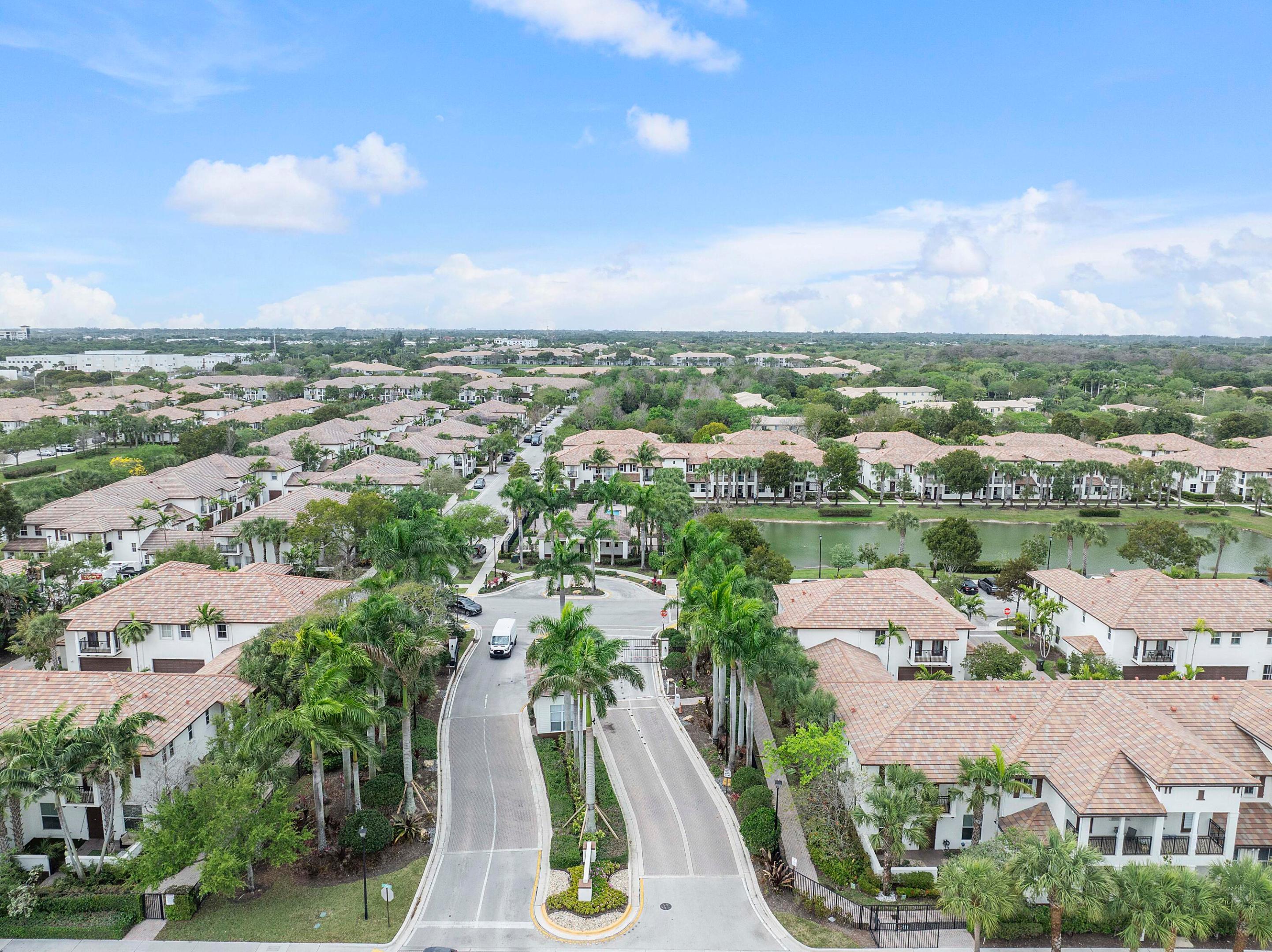 4760 Mimosa #1016, Coconut Creek FL 33073
