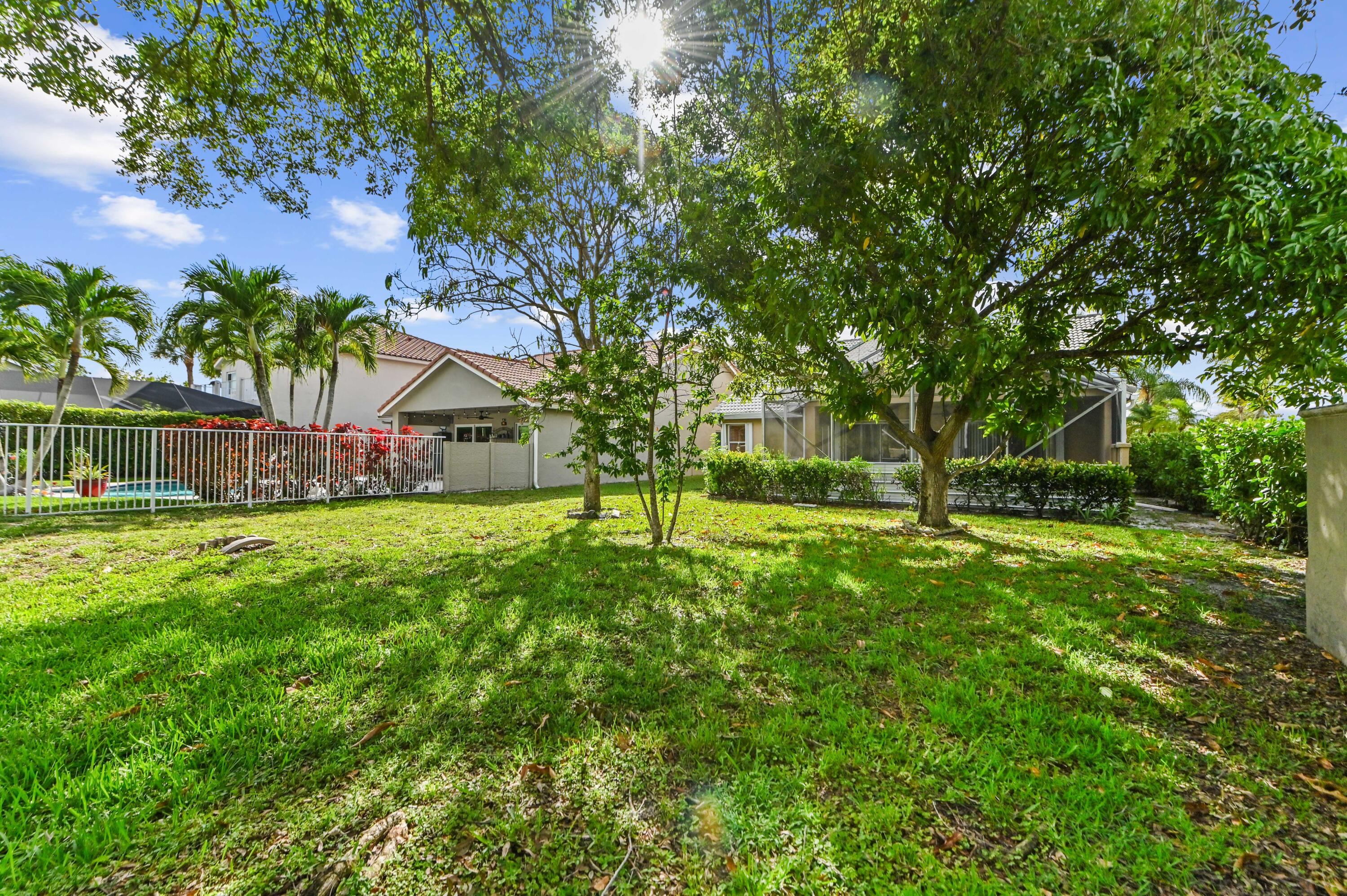 18377 Fresh Lake, Boca Raton FL 33498
