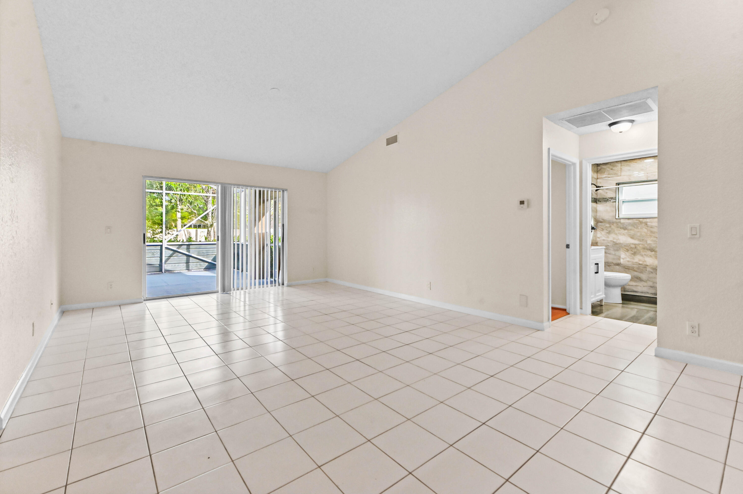 18377 Fresh Lake, Boca Raton FL 33498