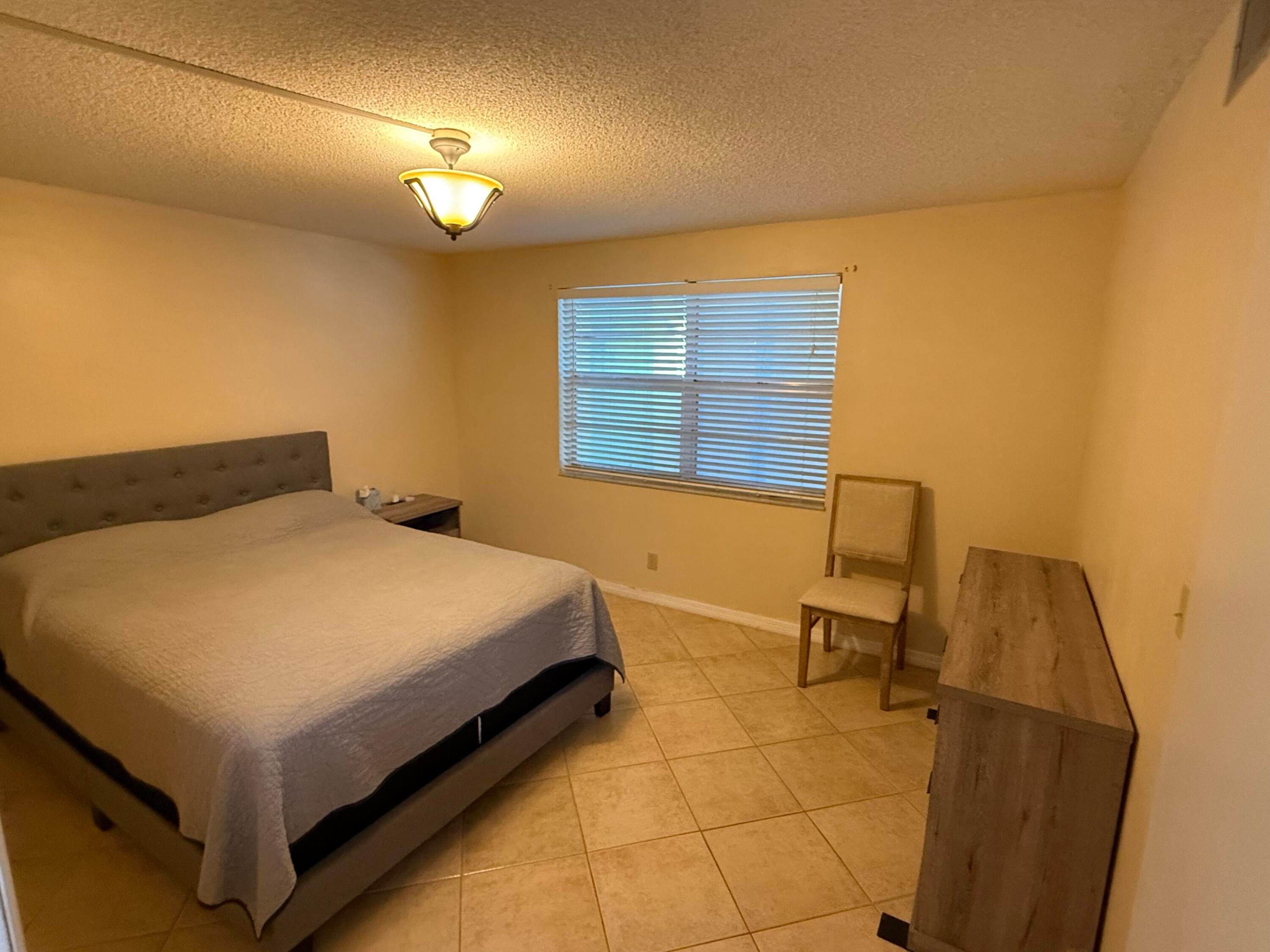 401 SE 3rd #204, Dania Beach FL 33004