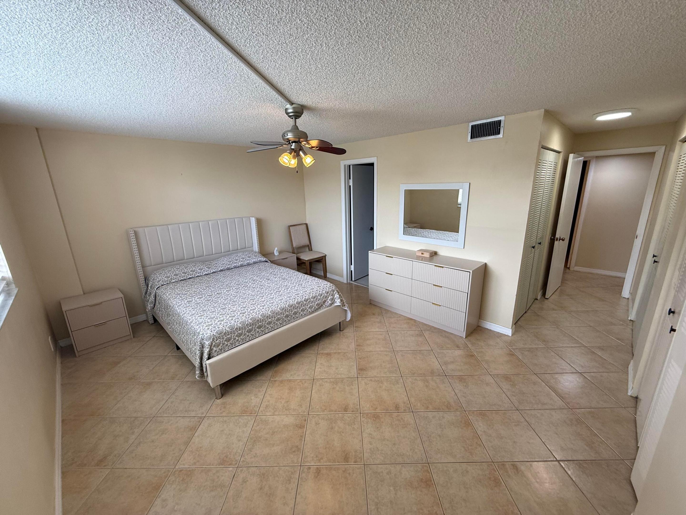 401 SE 3rd #204, Dania Beach FL 33004