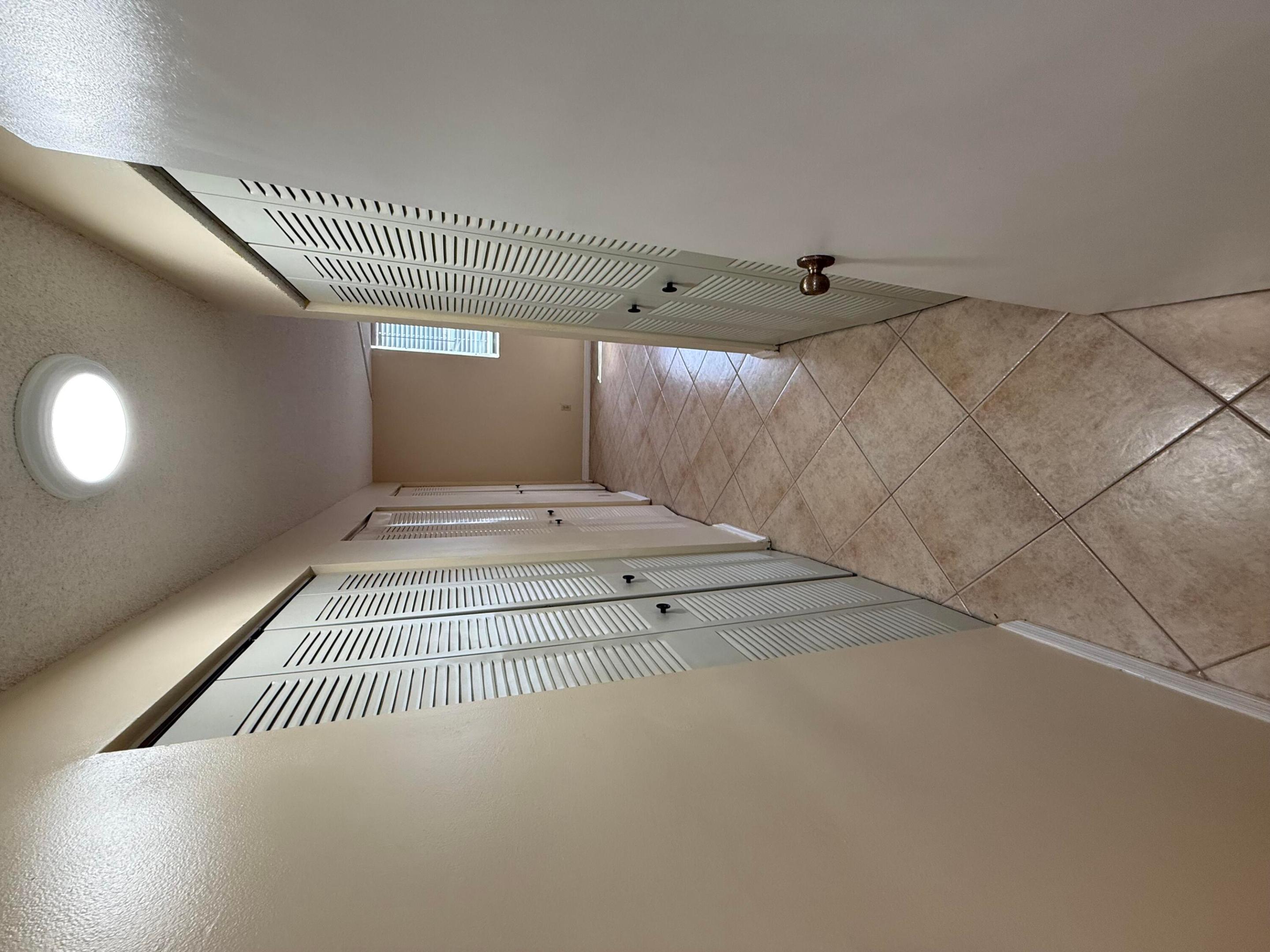 401 SE 3rd #204, Dania Beach FL 33004