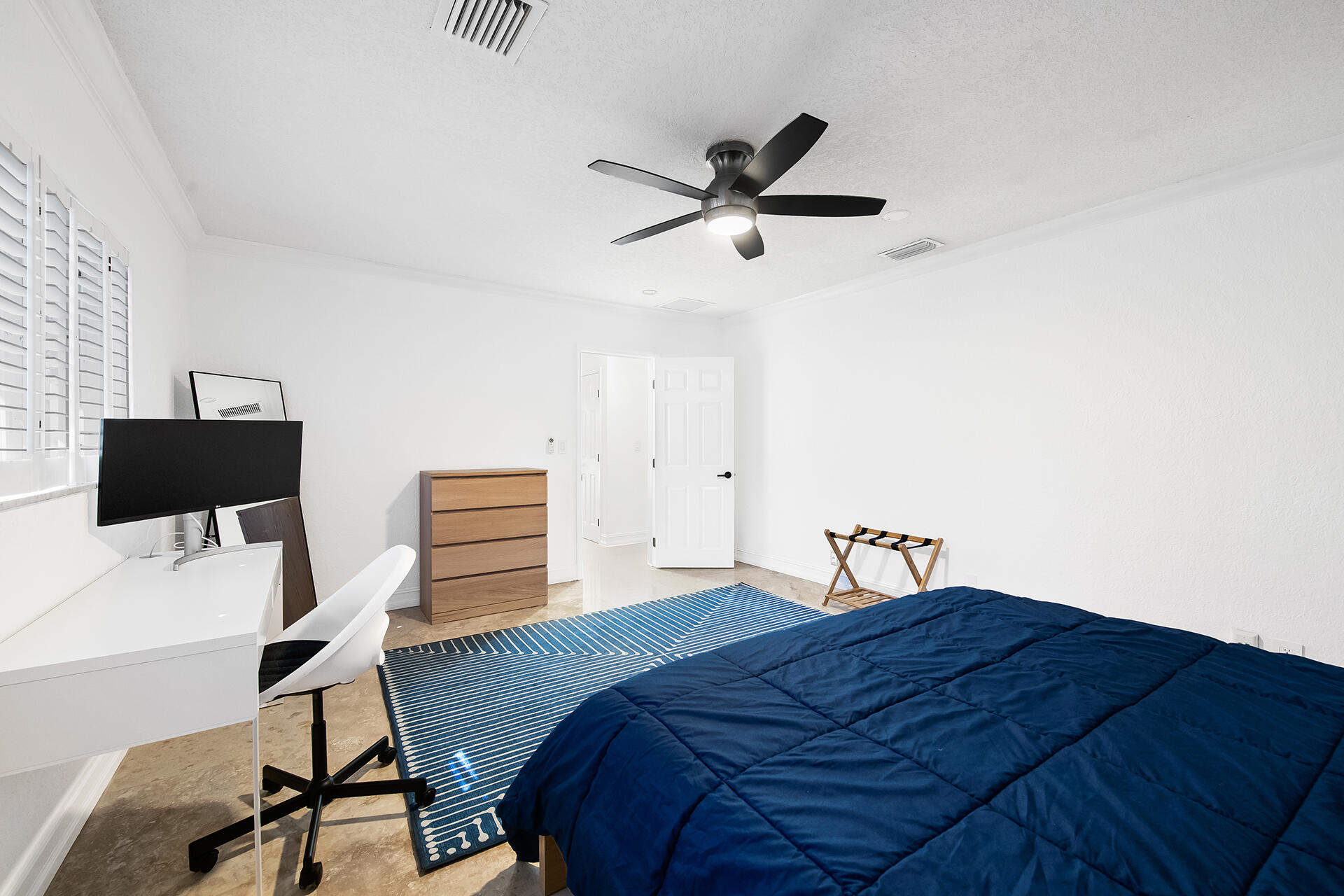 4761 Bayview, Fort Lauderdale FL 33308