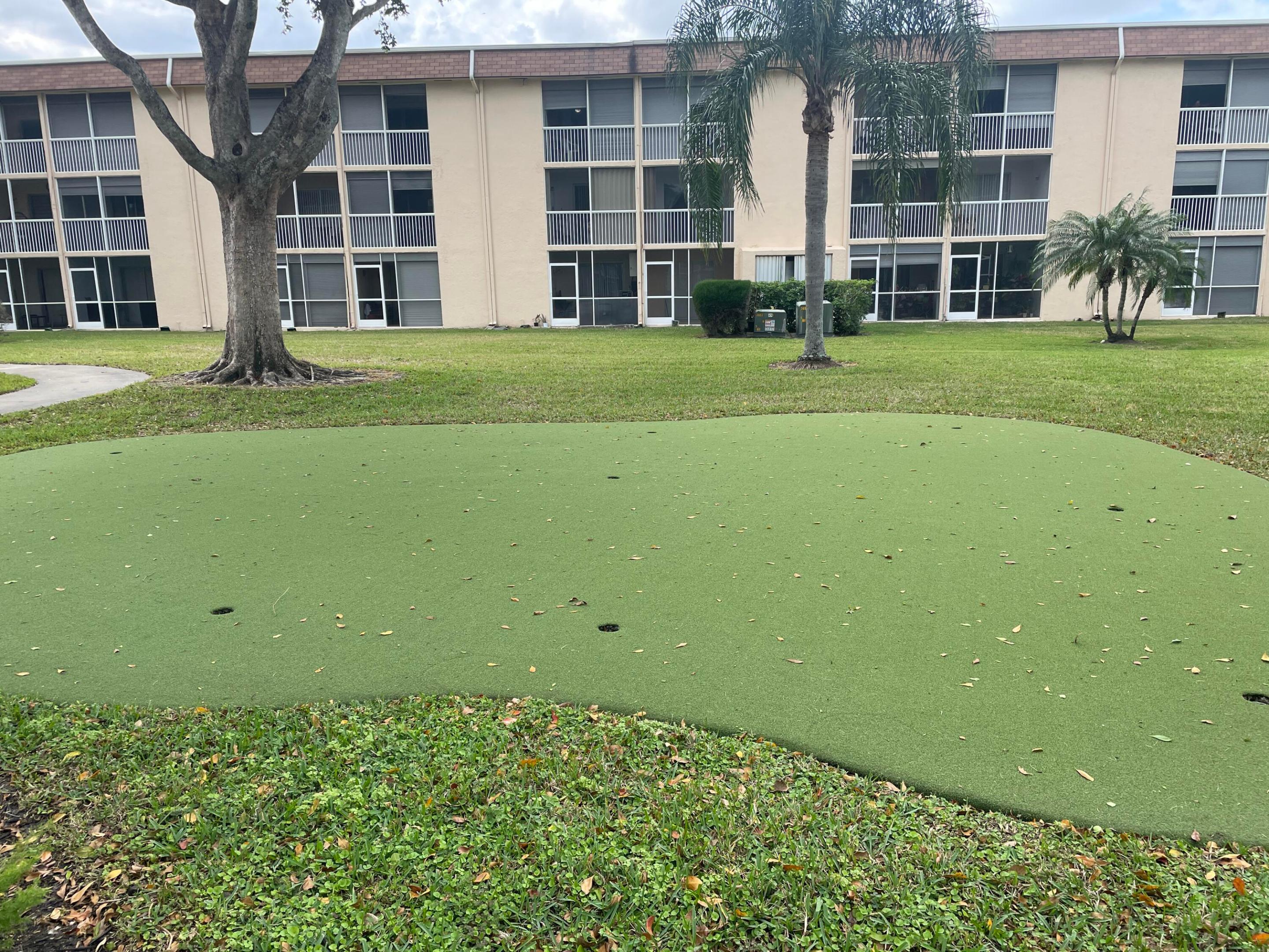 700 Village Green #101, Palm Springs FL 33461