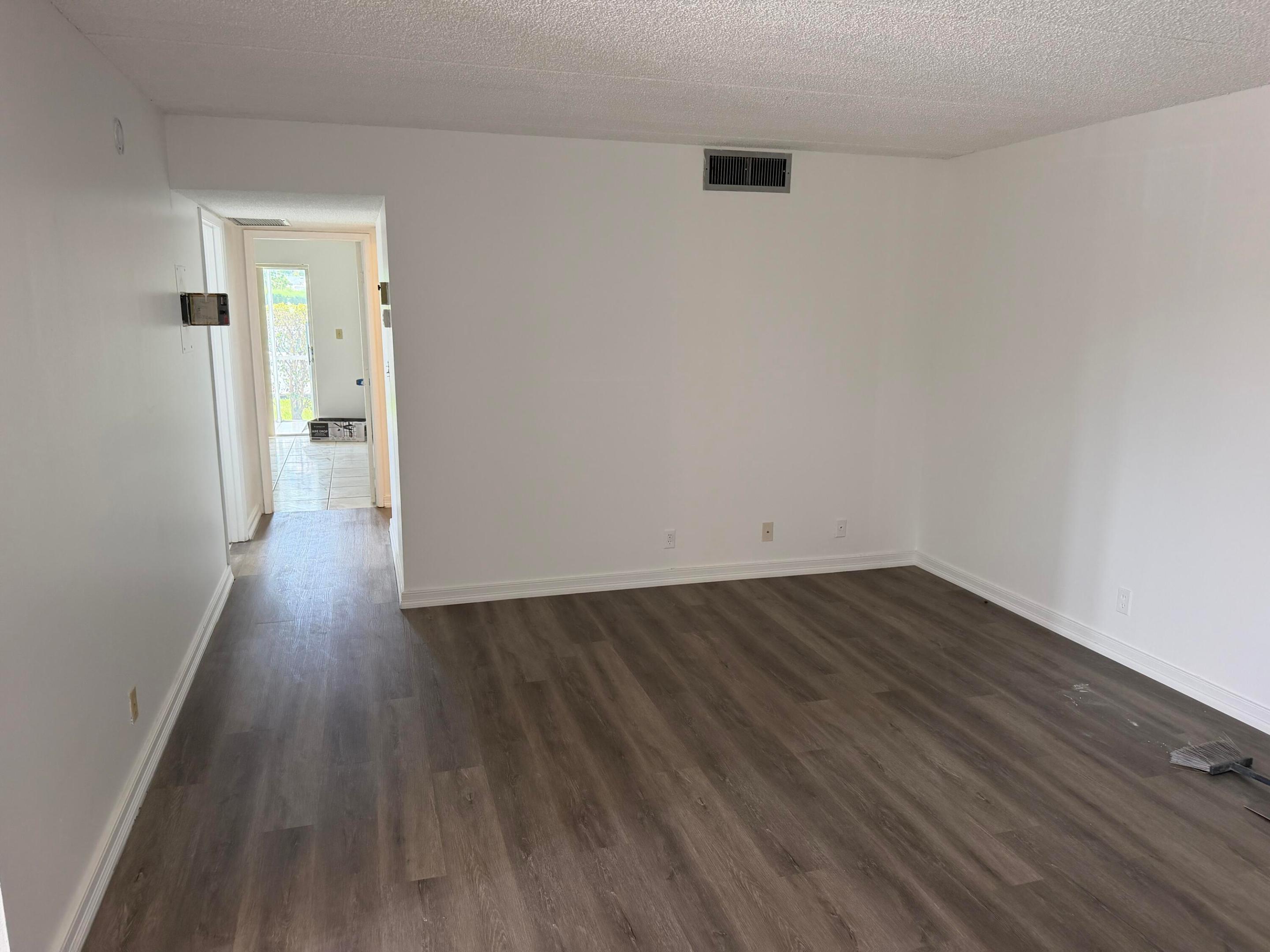 700 Village Green #101, Palm Springs FL 33461