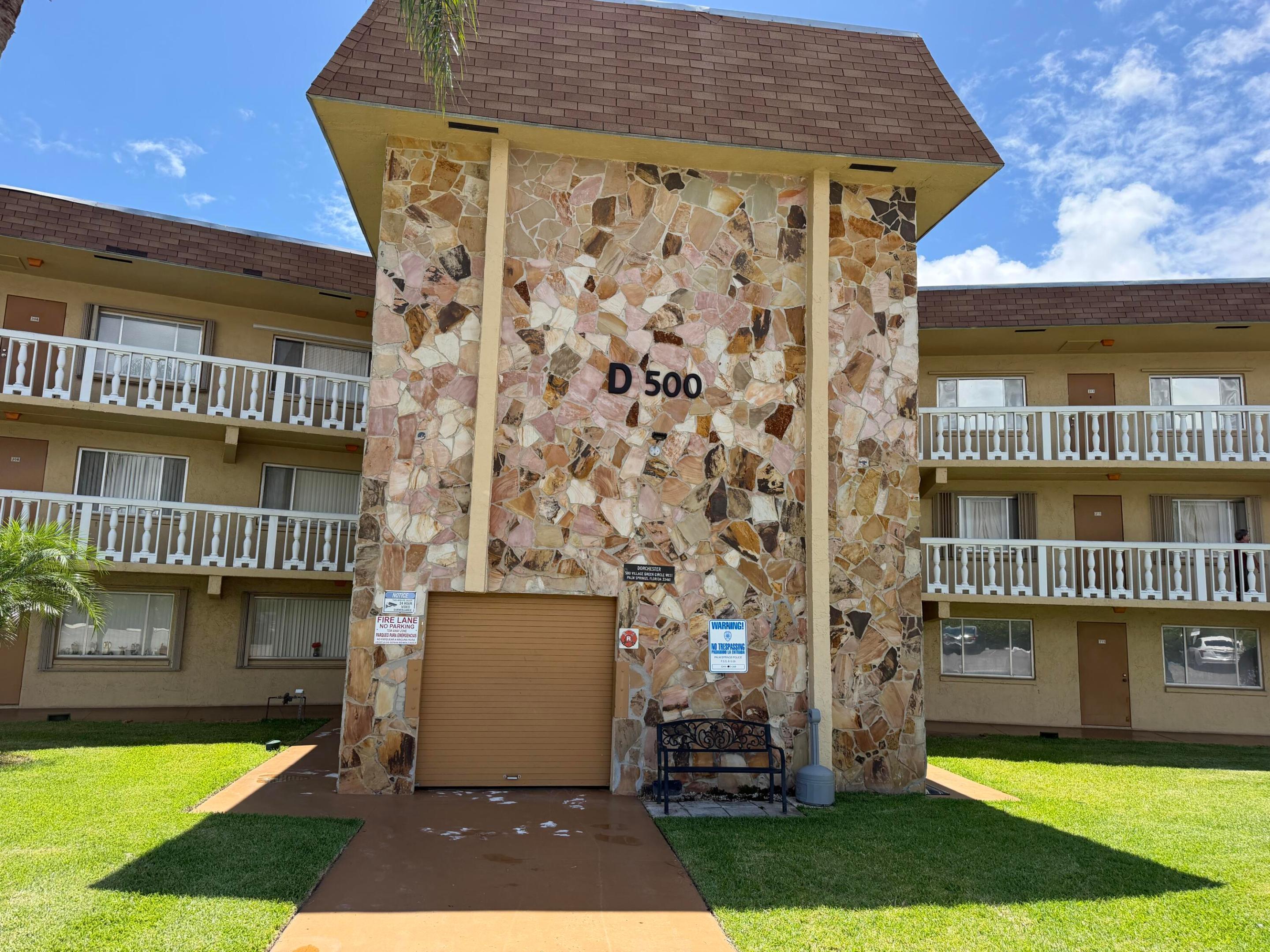 700 Village Green #101, Palm Springs FL 33461
