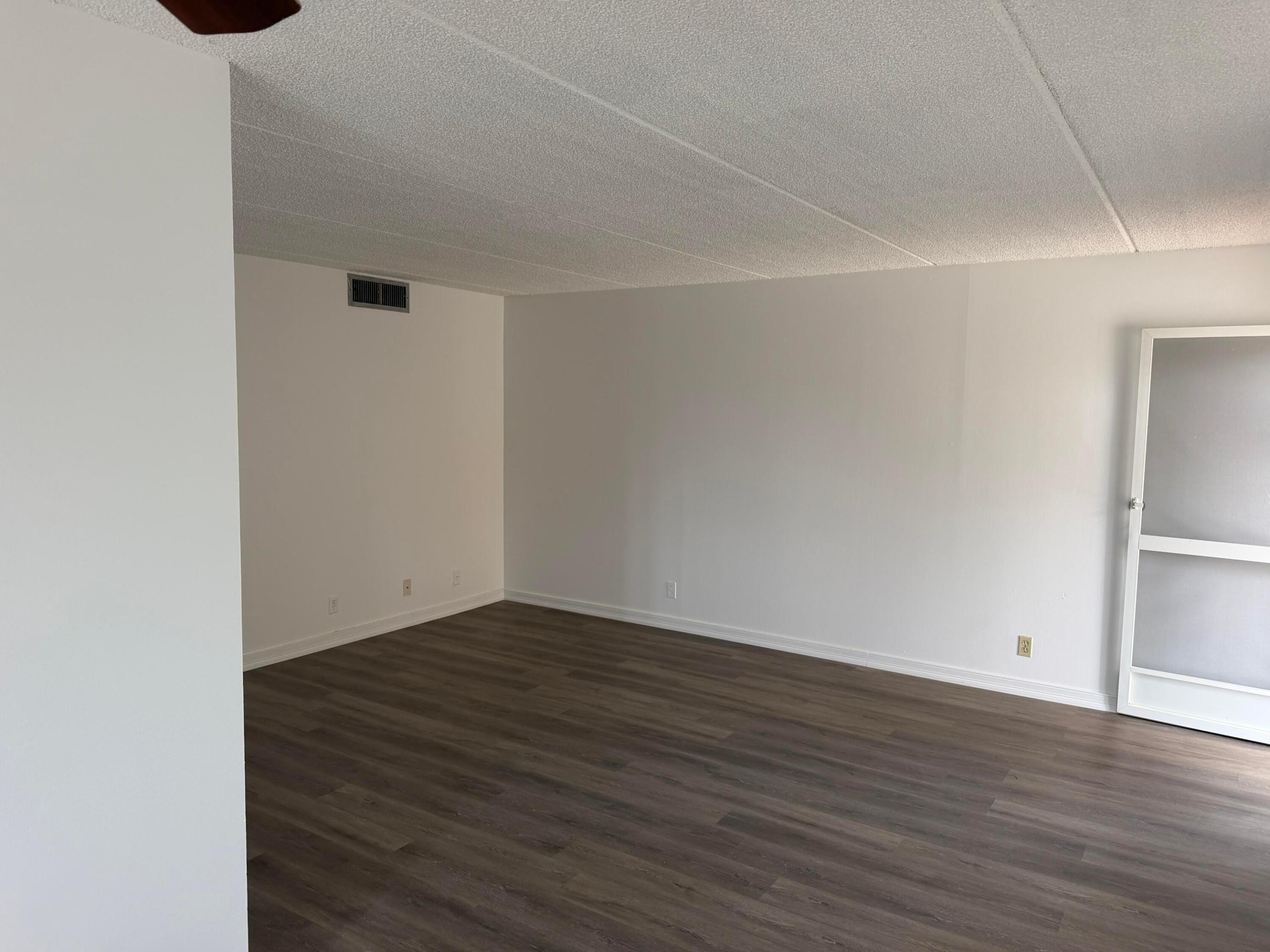 700 Village Green #101, Palm Springs FL 33461