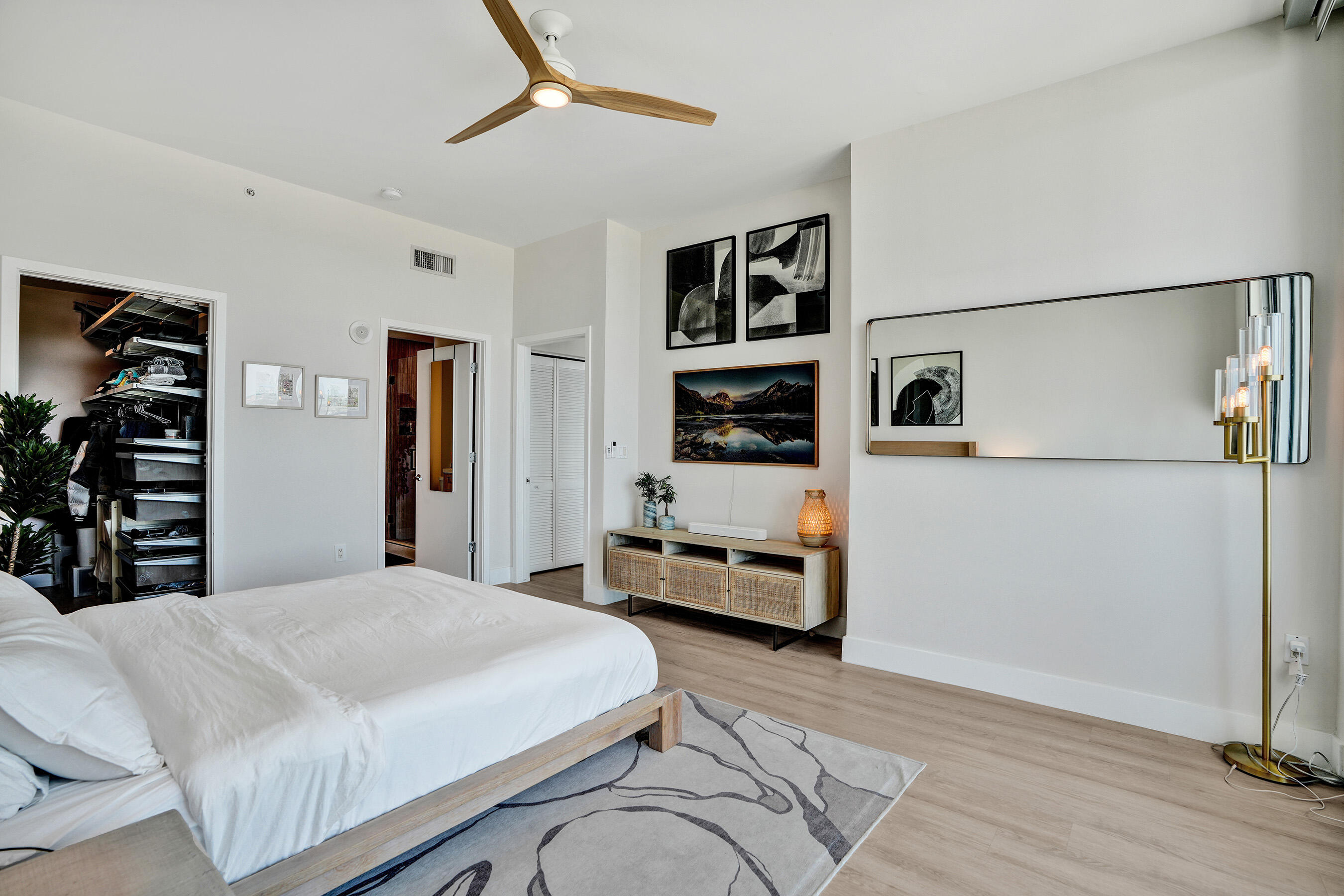 3470 E Coast #H2704, Miami FL 33137