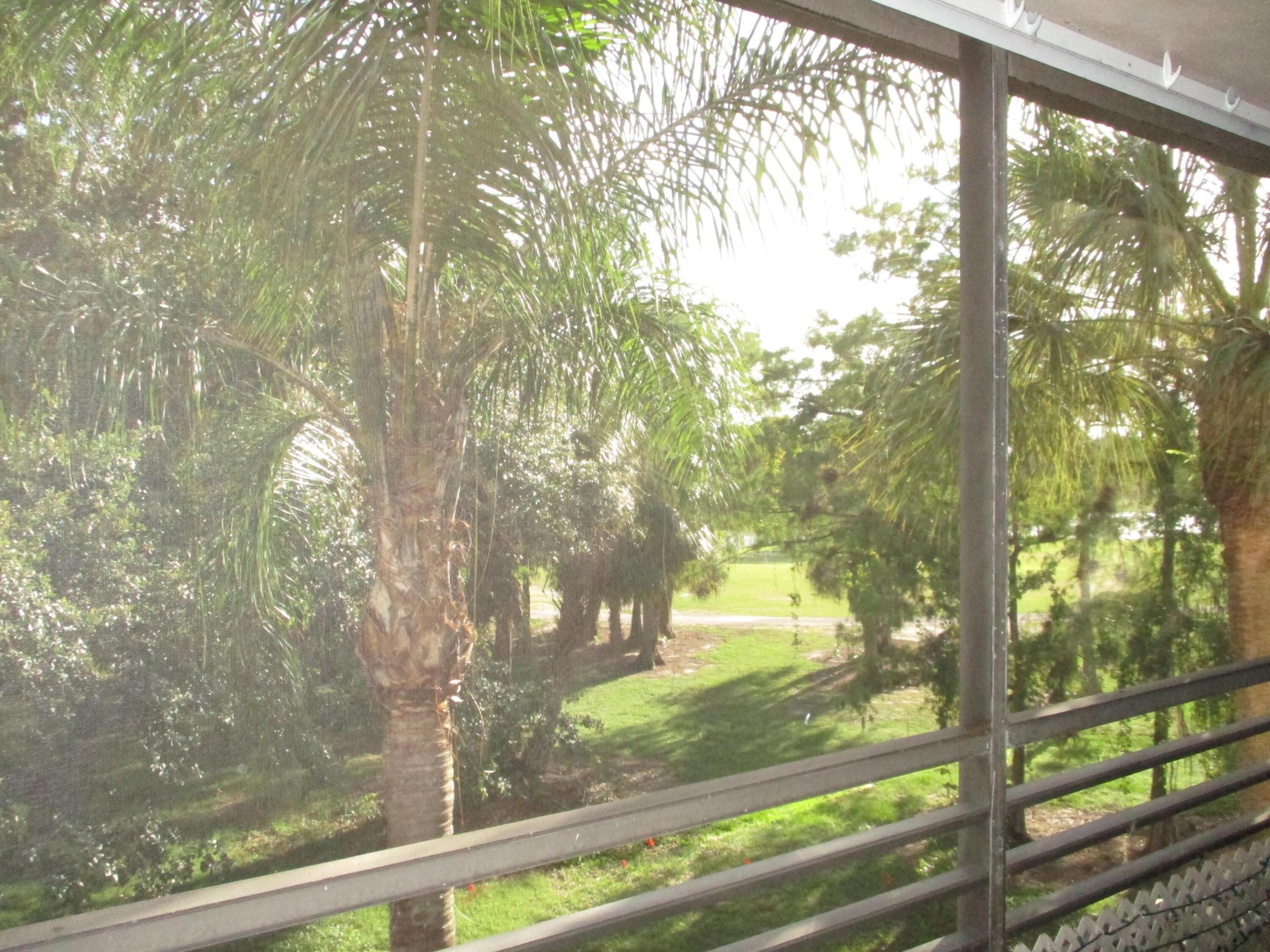 6751 N University #320, Tamarac FL 33321