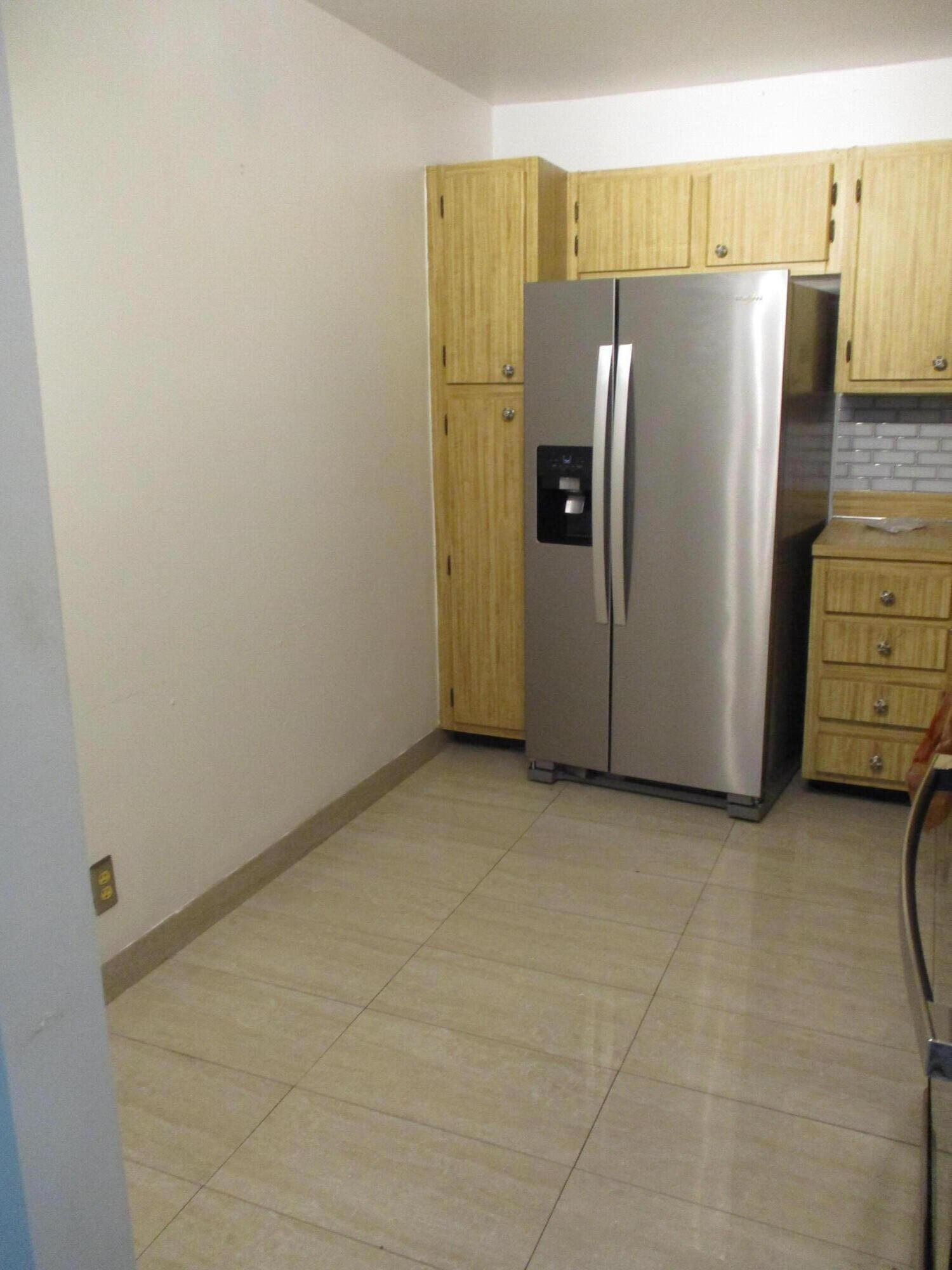6751 N University #320, Tamarac FL 33321