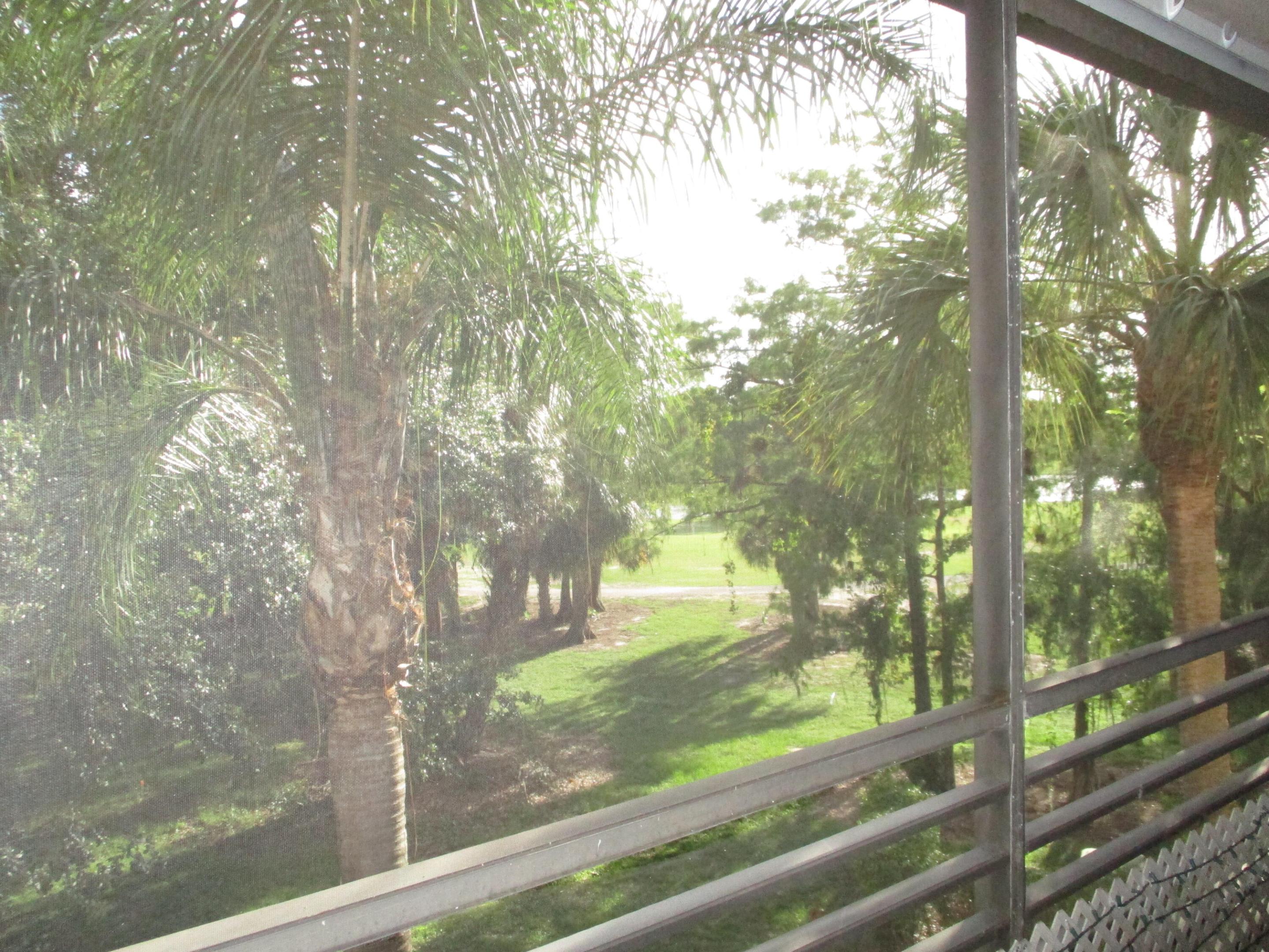 6751 N University #320, Tamarac FL 33321
