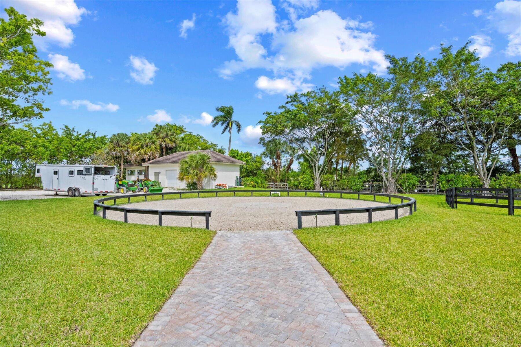 12995 Via Christina, Wellington FL 33414