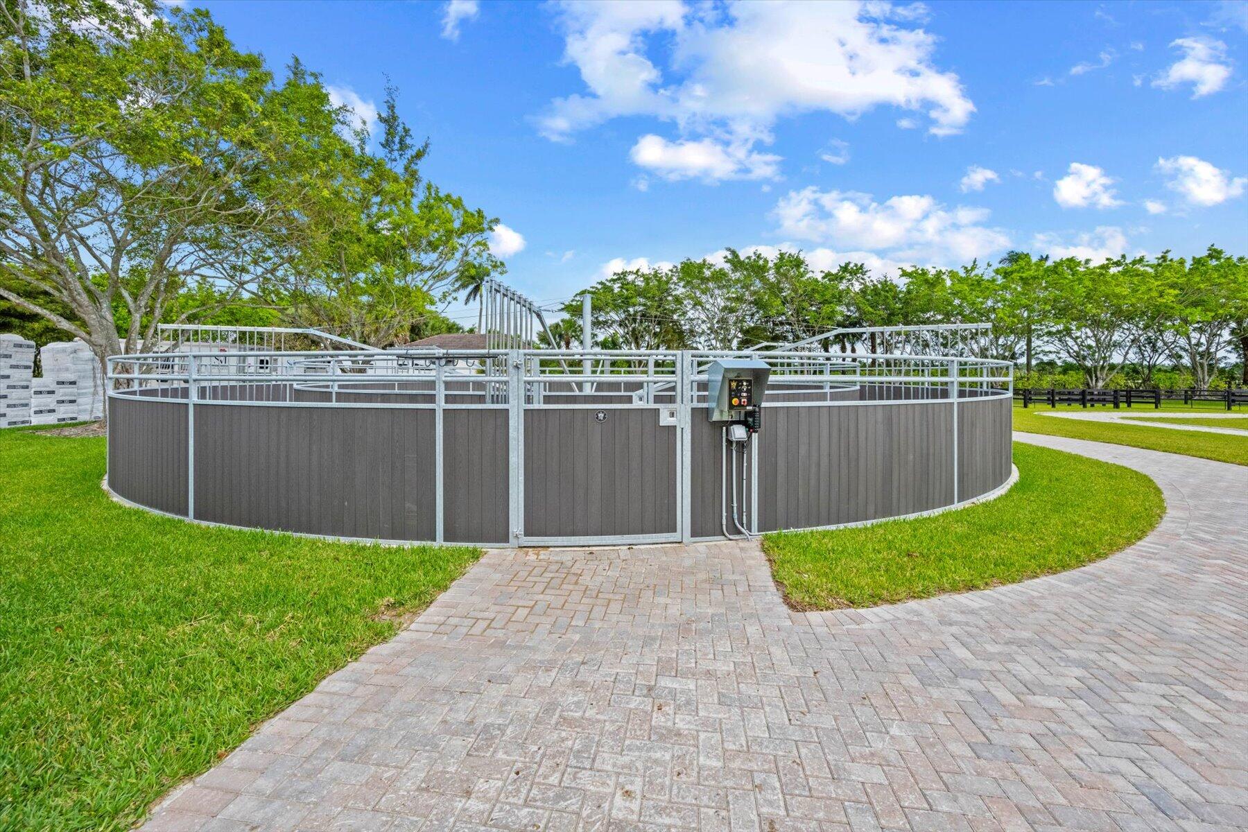 12995 Via Christina, Wellington FL 33414