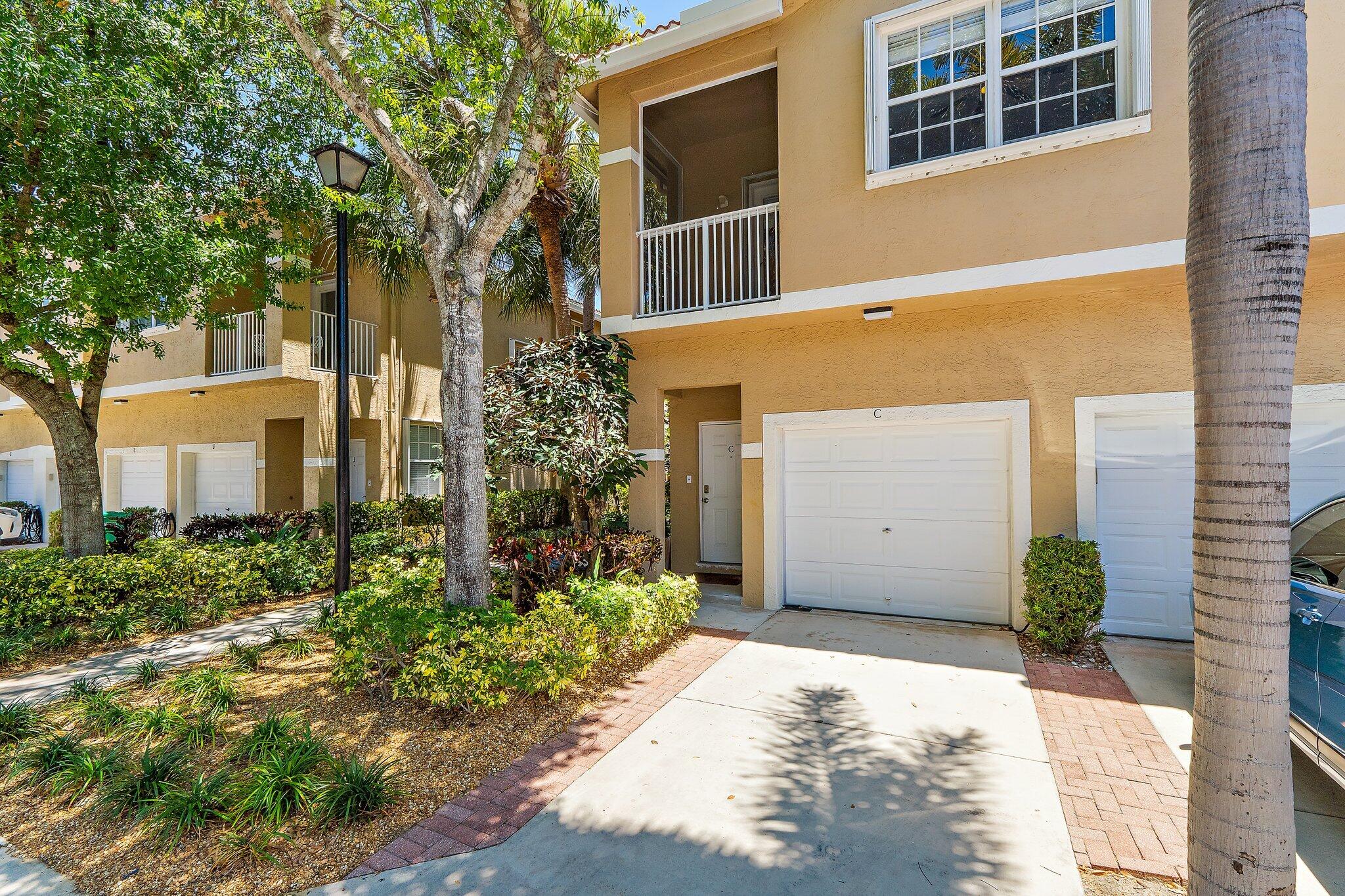 114 Lighthouse #Unit C, Tequesta FL 33469