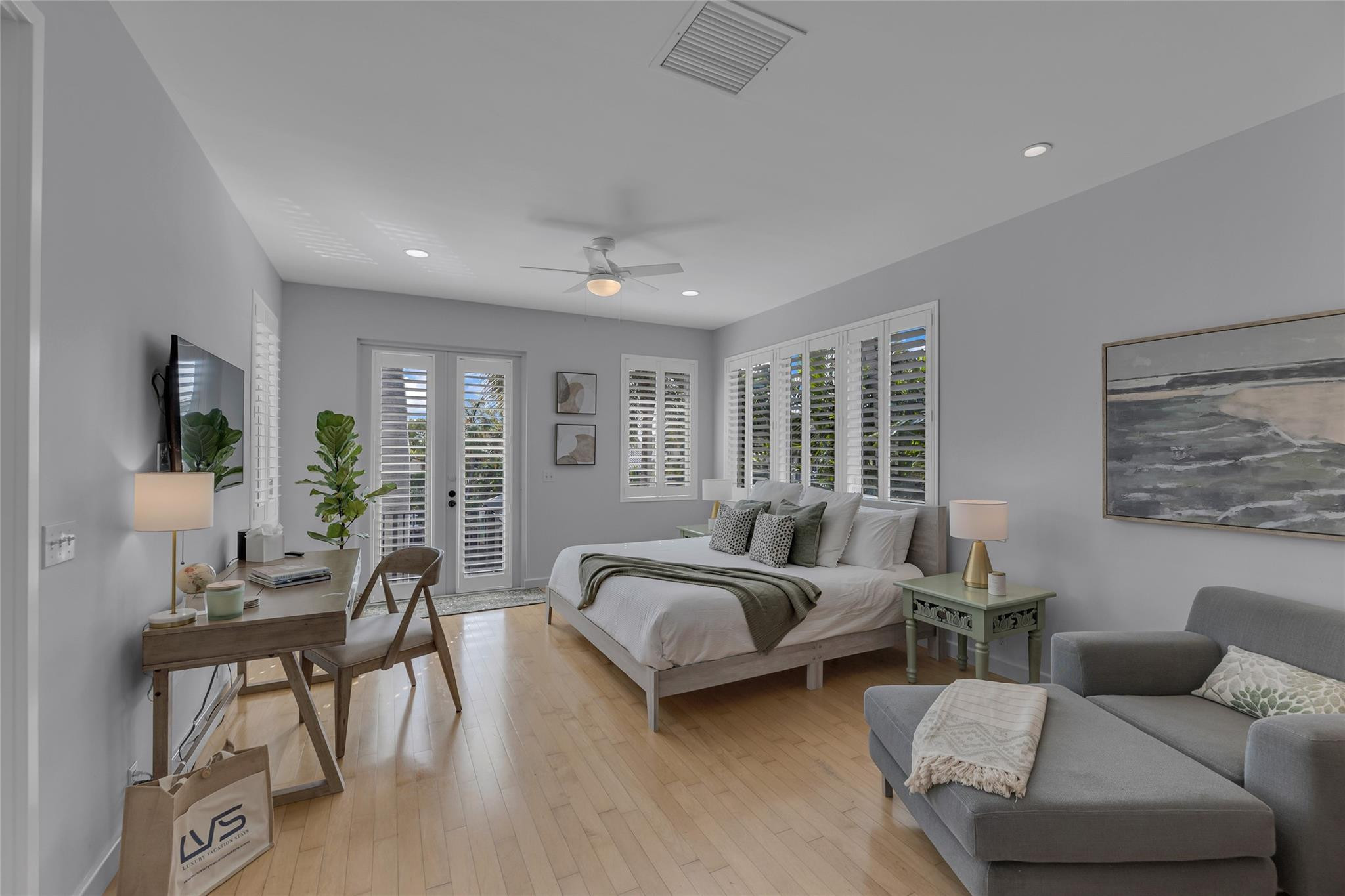 272 Imperial, Lauderdale By The Sea FL 33308