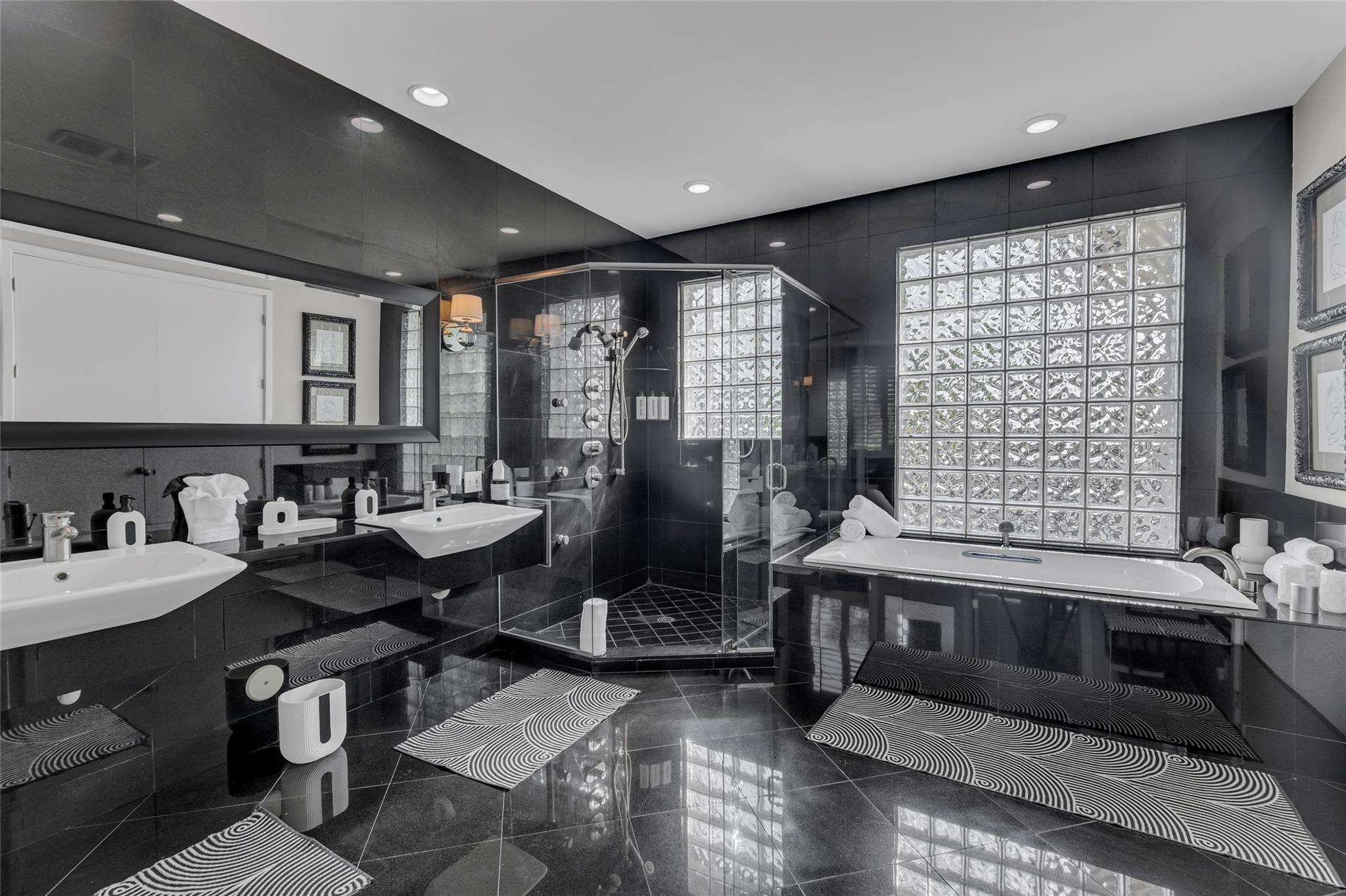 272 Imperial, Lauderdale By The Sea FL 33308