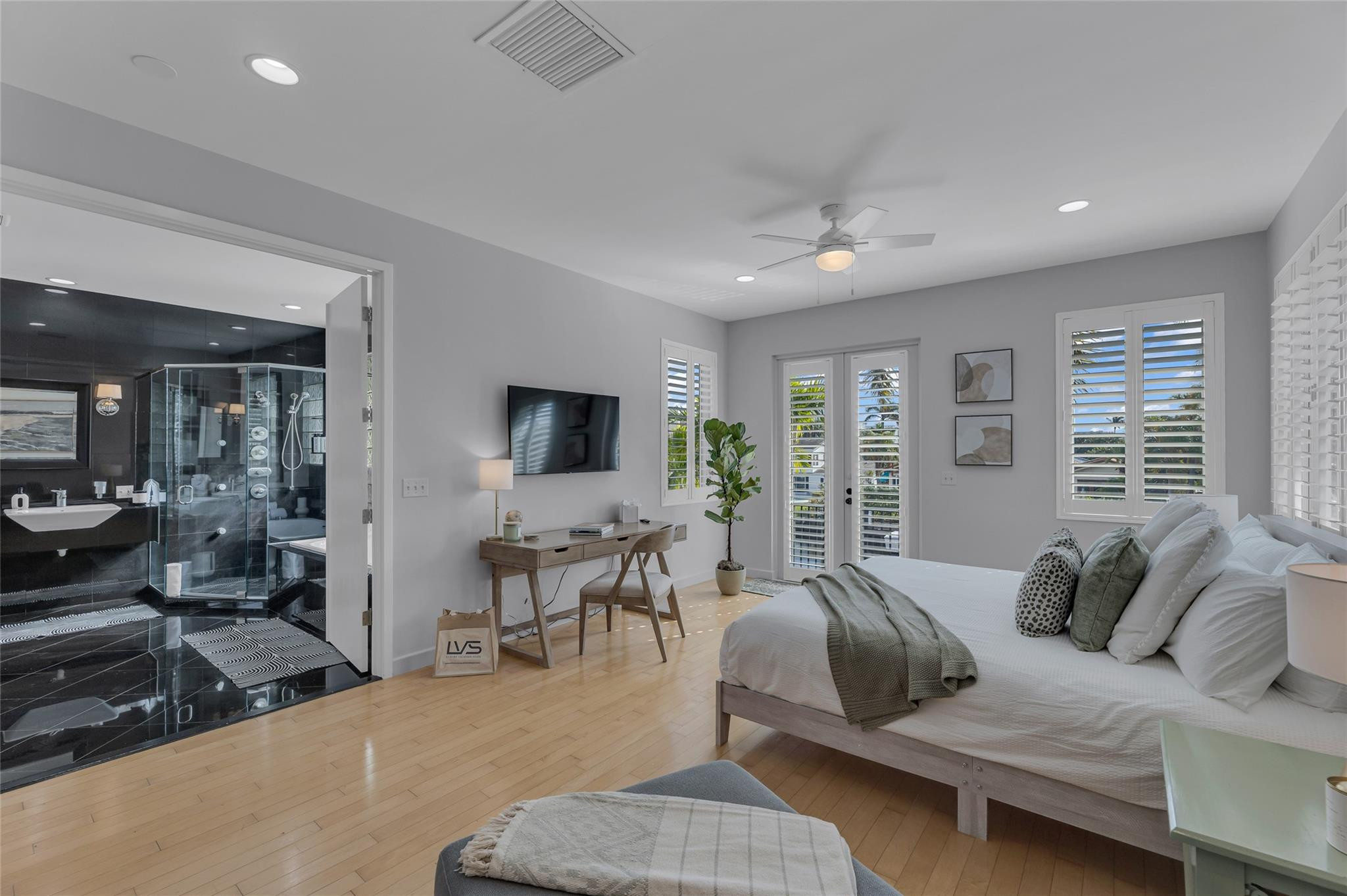 272 Imperial, Lauderdale By The Sea FL 33308