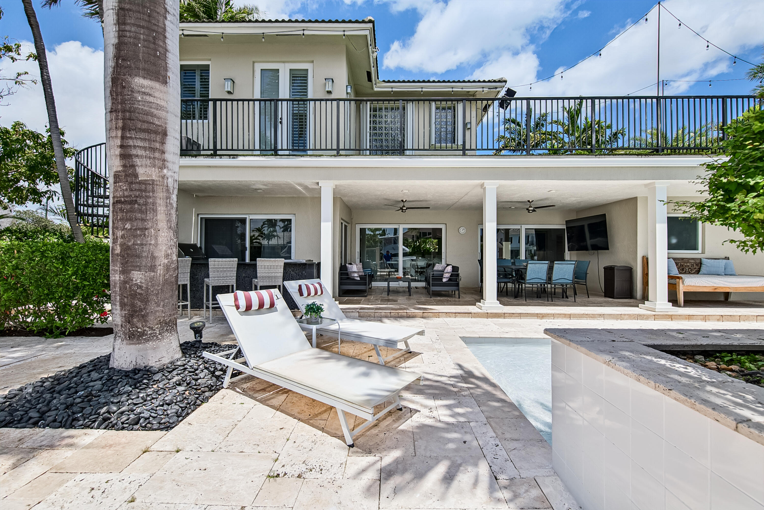 272 Imperial, Lauderdale By The Sea FL 33308