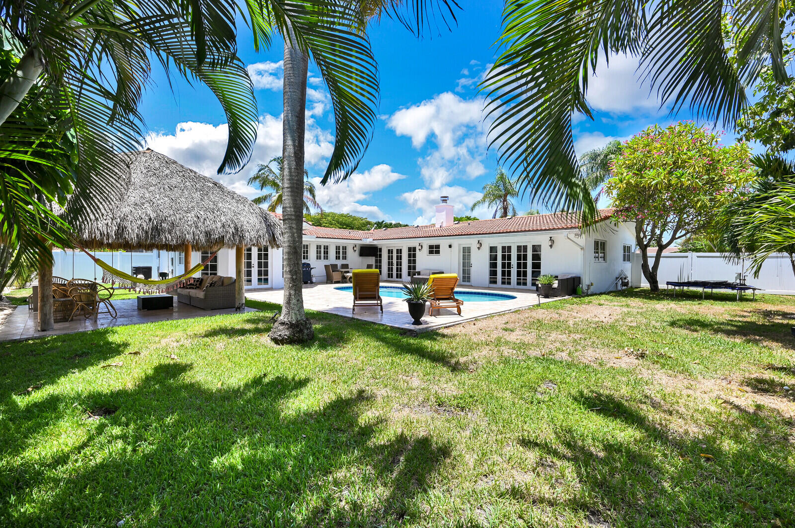 904 SE 12th, Deerfield Beach FL 33441