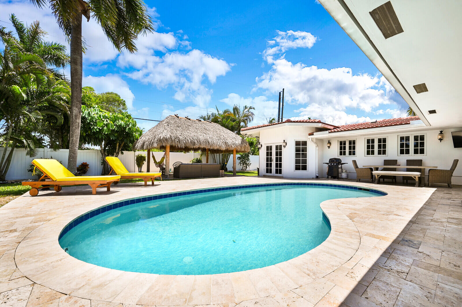 904 SE 12th, Deerfield Beach FL 33441