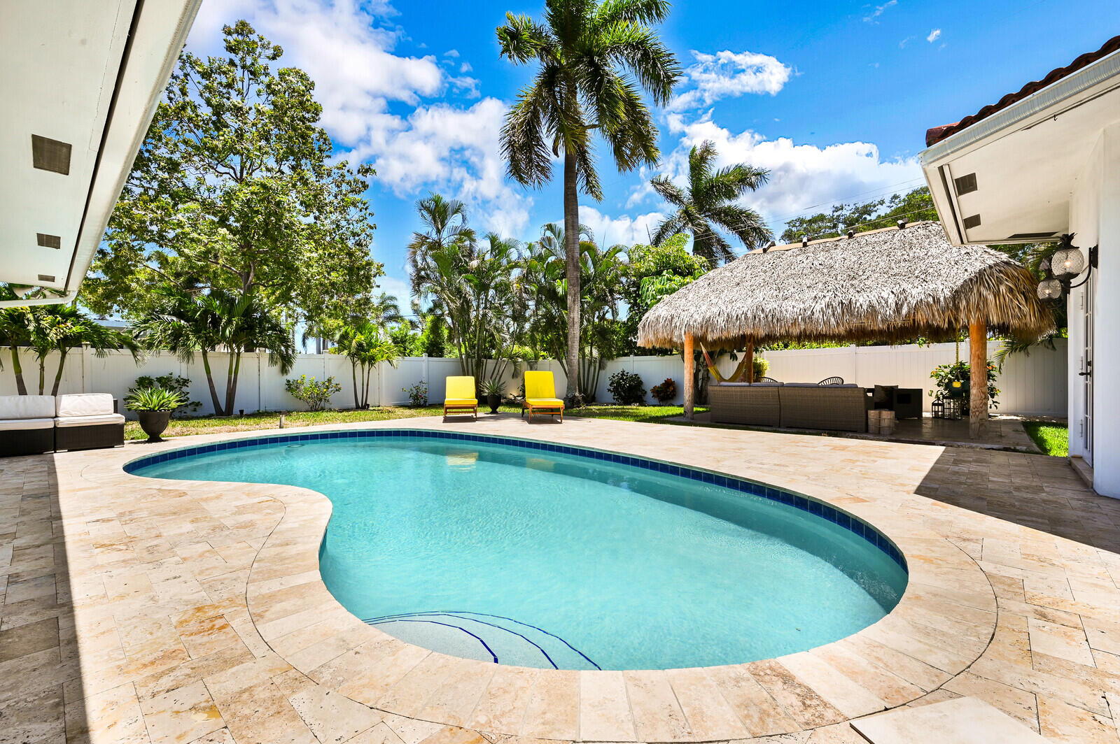 904 SE 12th, Deerfield Beach FL 33441
