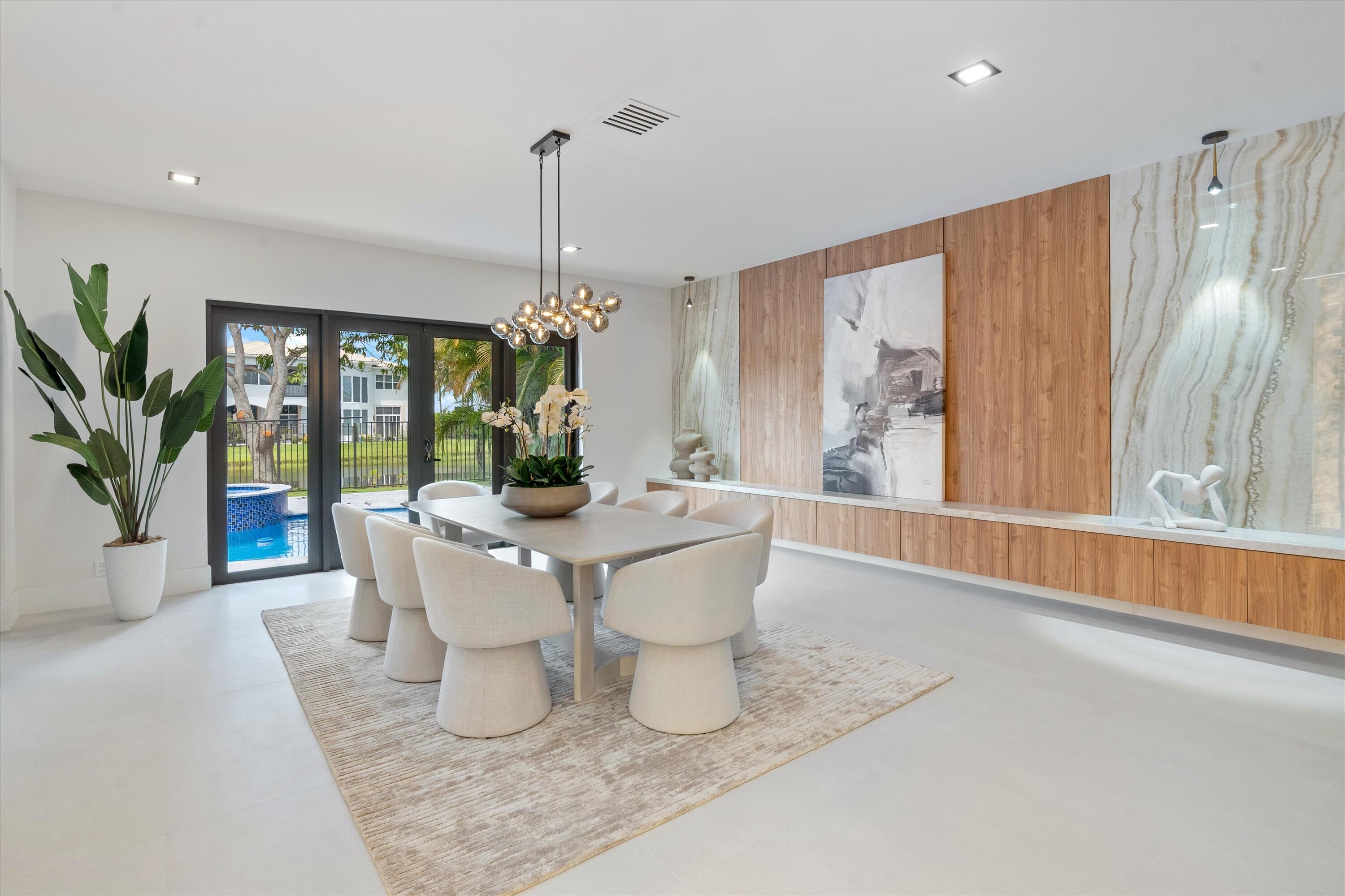 17585 Middlebrook, Boca Raton FL 33496