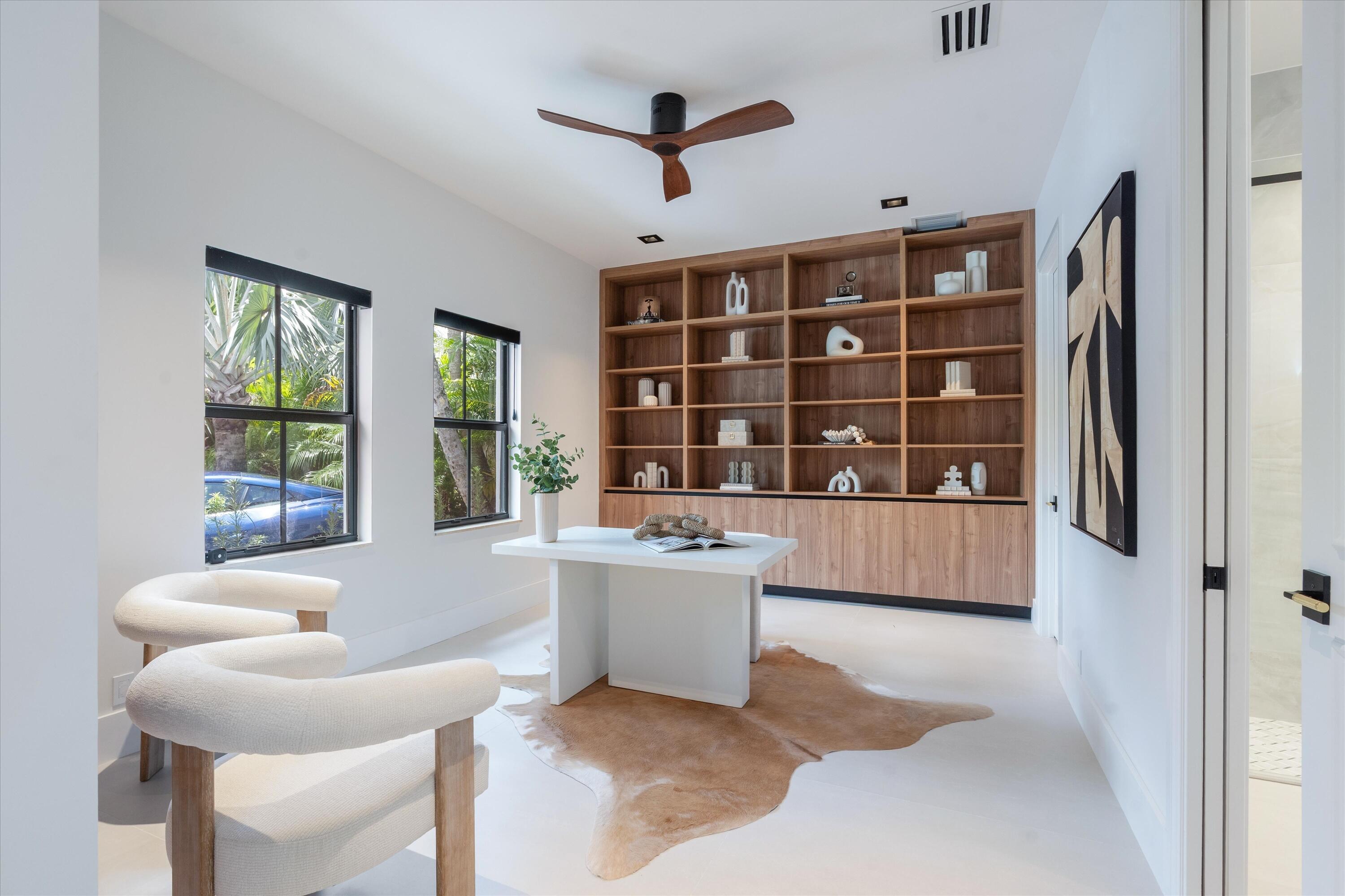 17585 Middlebrook, Boca Raton FL 33496