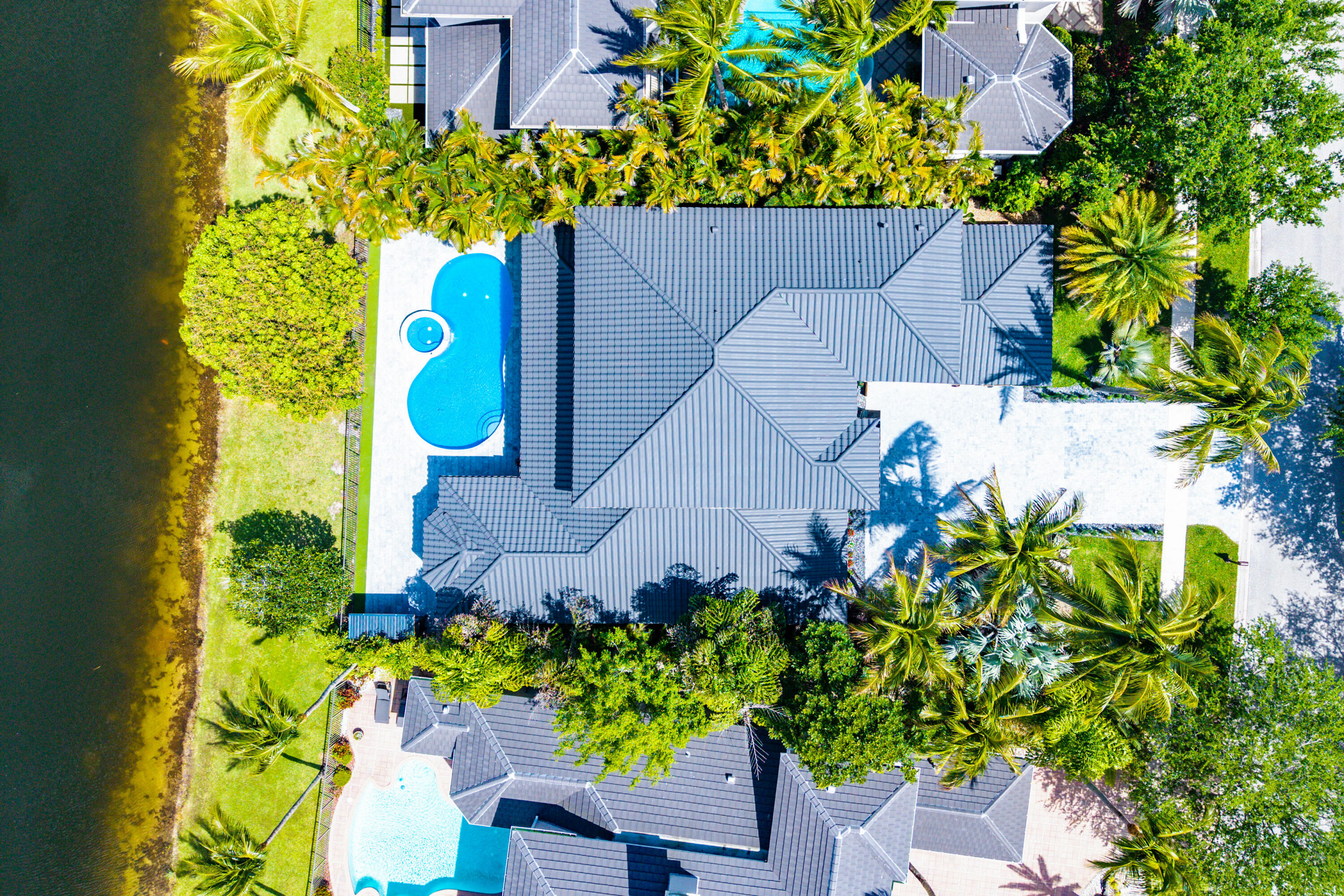 17585 Middlebrook, Boca Raton FL 33496