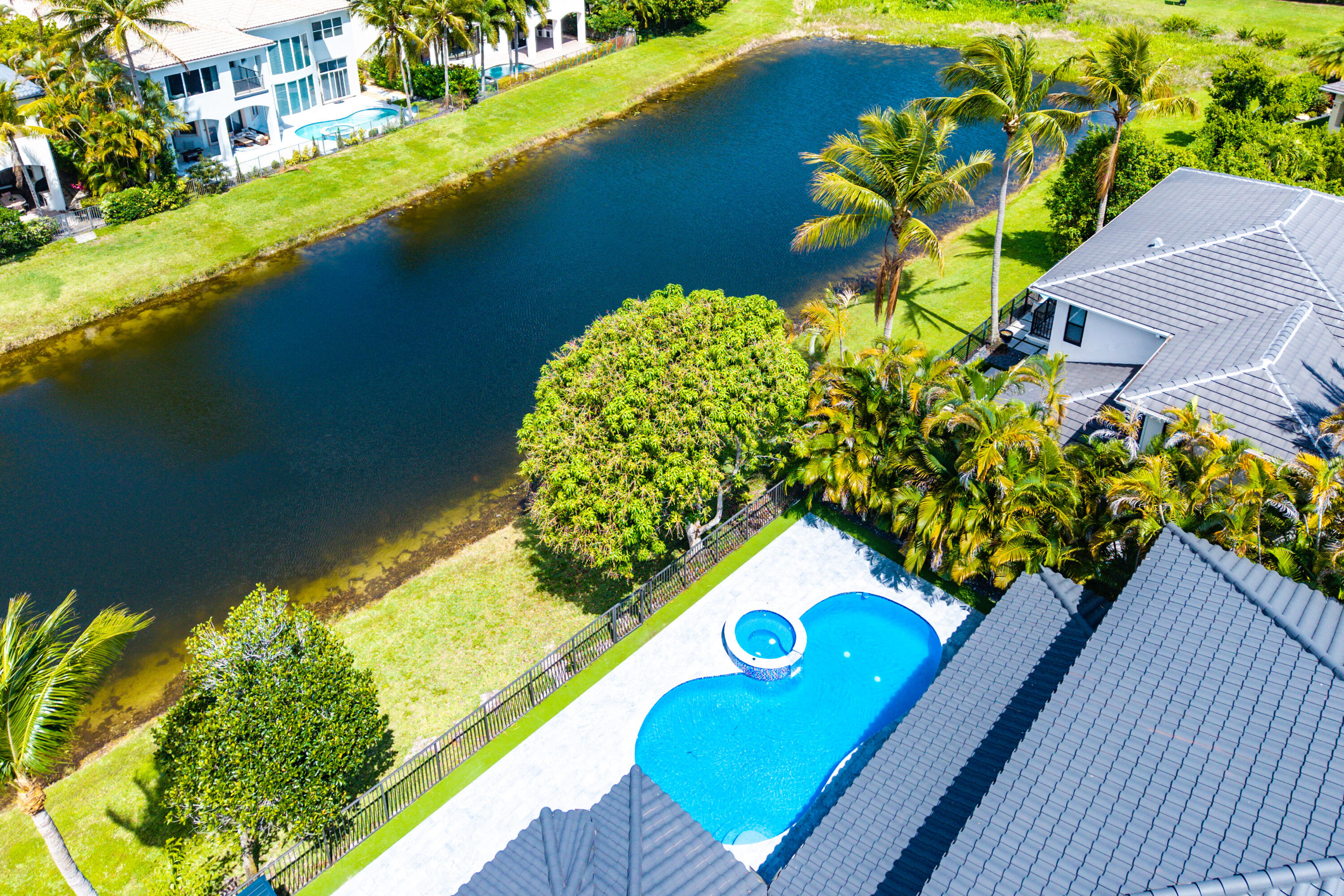 17585 Middlebrook, Boca Raton FL 33496
