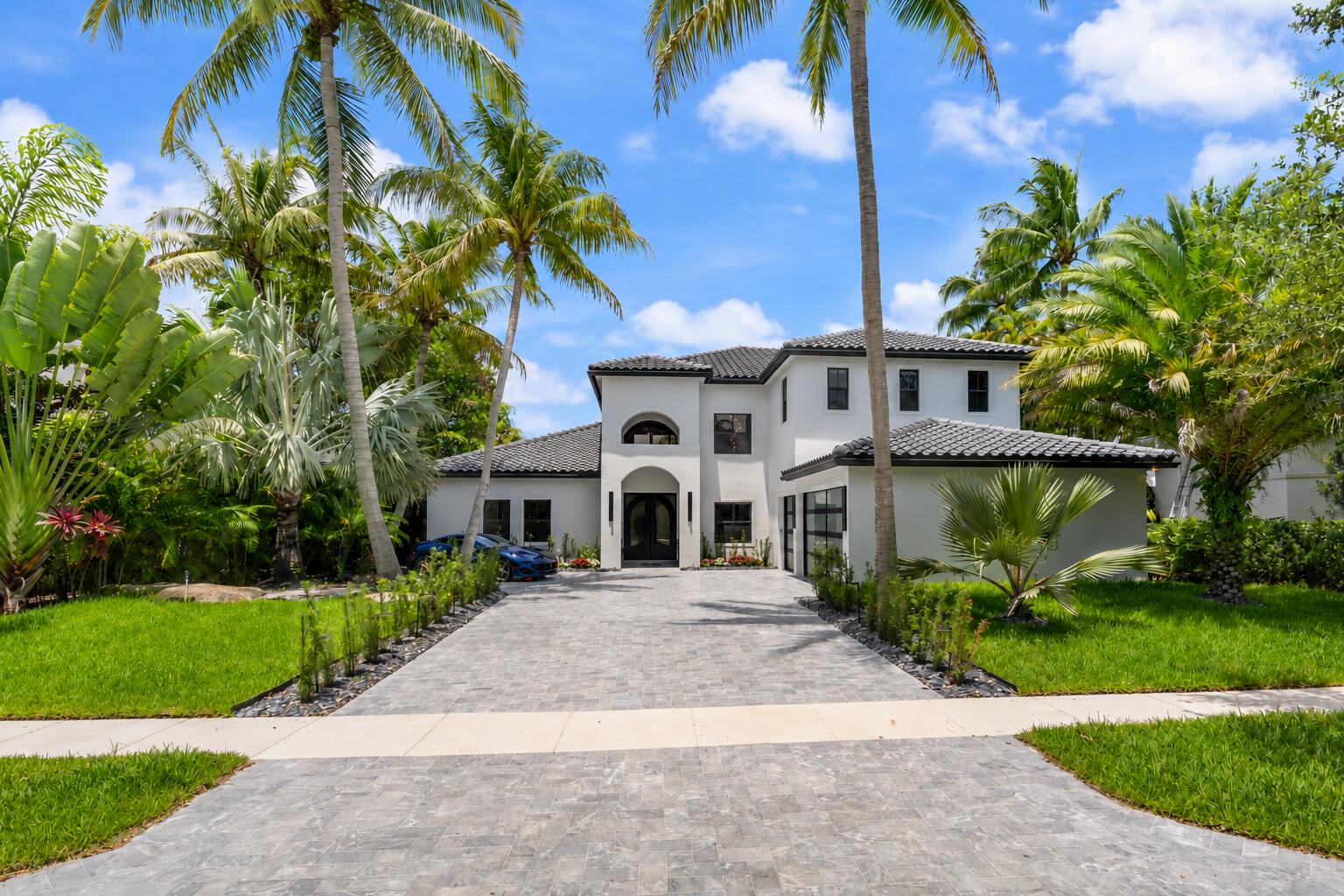17585 Middlebrook, Boca Raton FL 33496