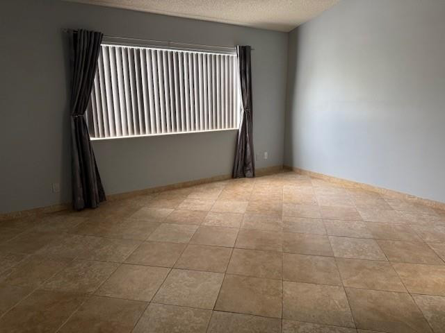 5861 N Plum Bay, Tamarac FL 33321