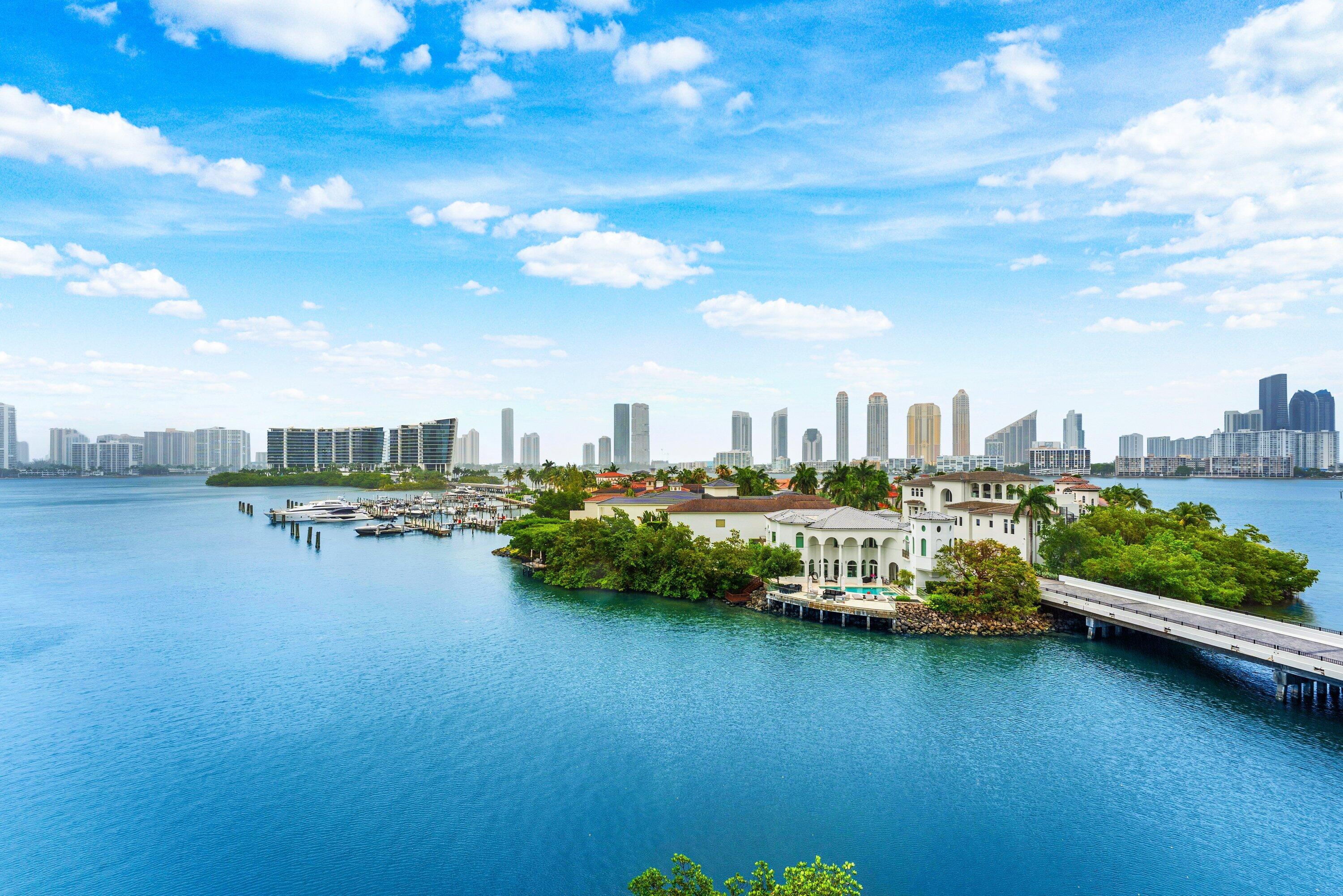6000 Island #604, Aventura FL 33160