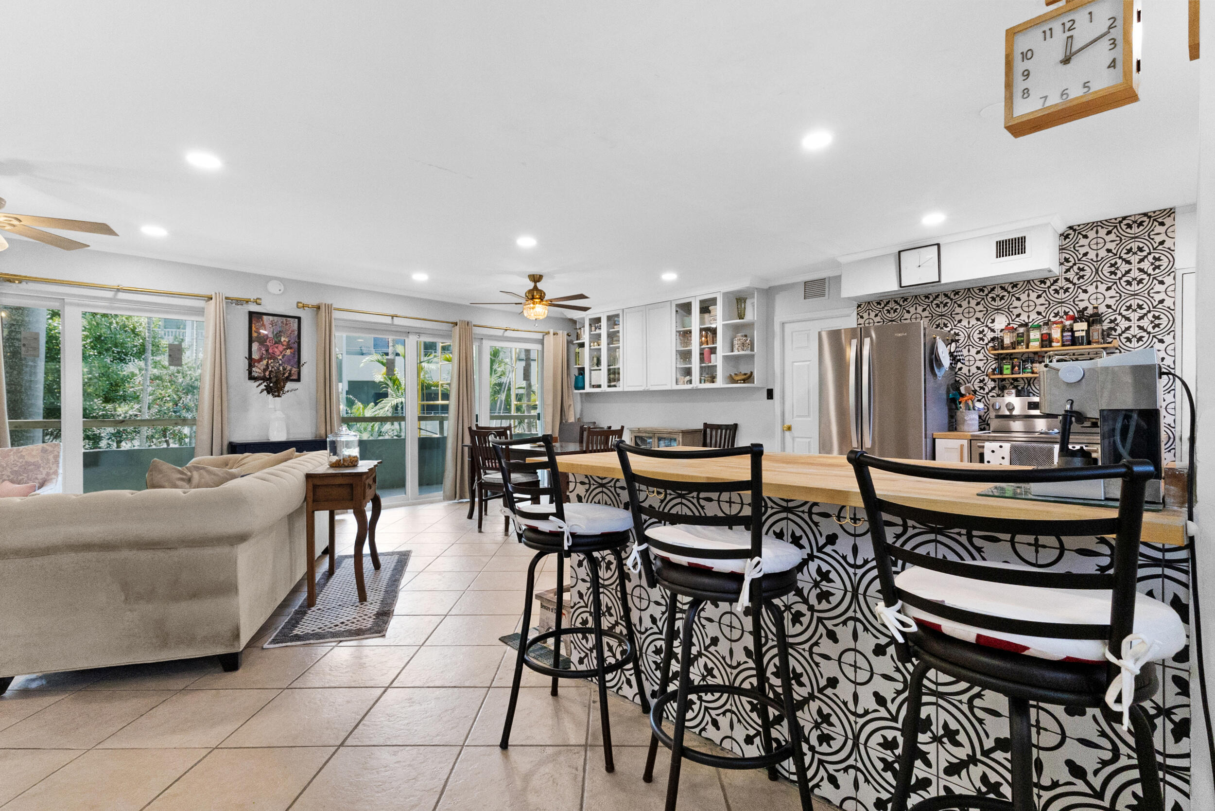1000 SE 4th #209-210, Fort Lauderdale FL 33301