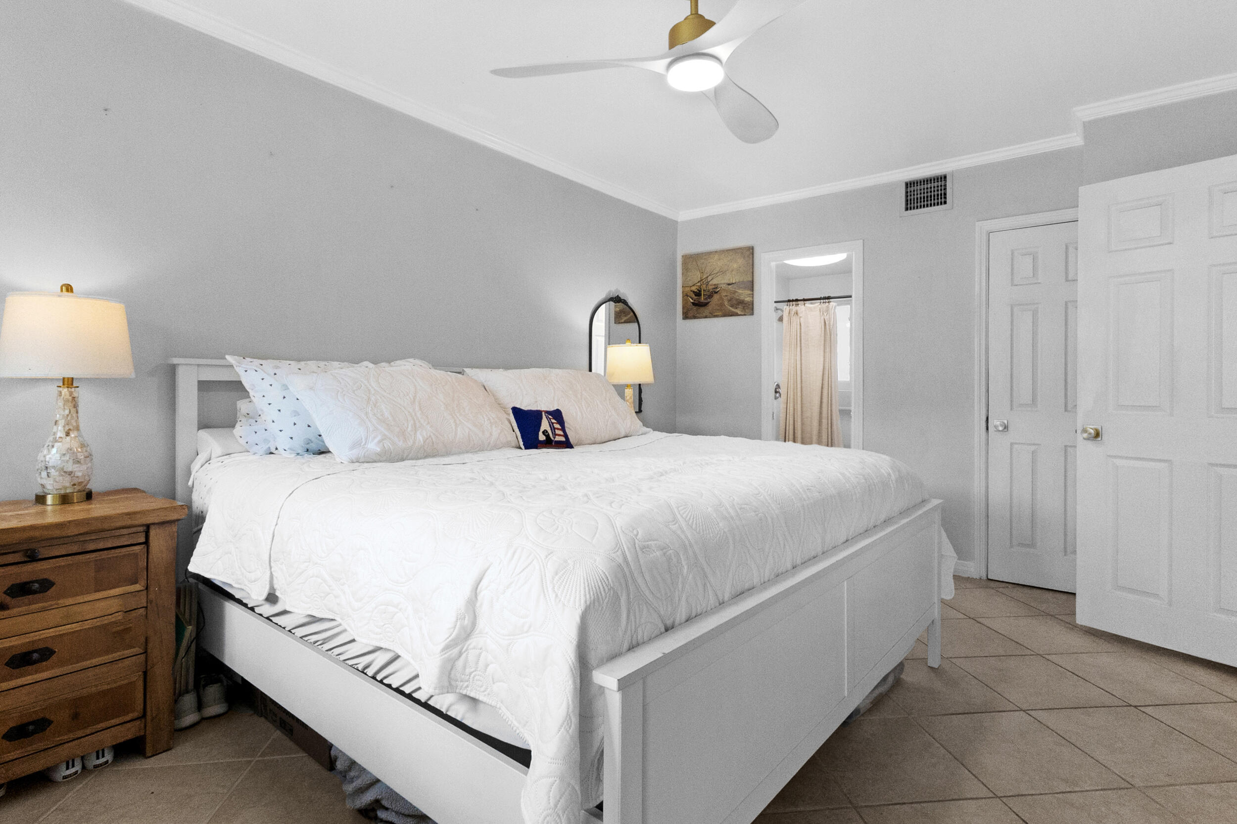 1000 SE 4th #209-210, Fort Lauderdale FL 33301