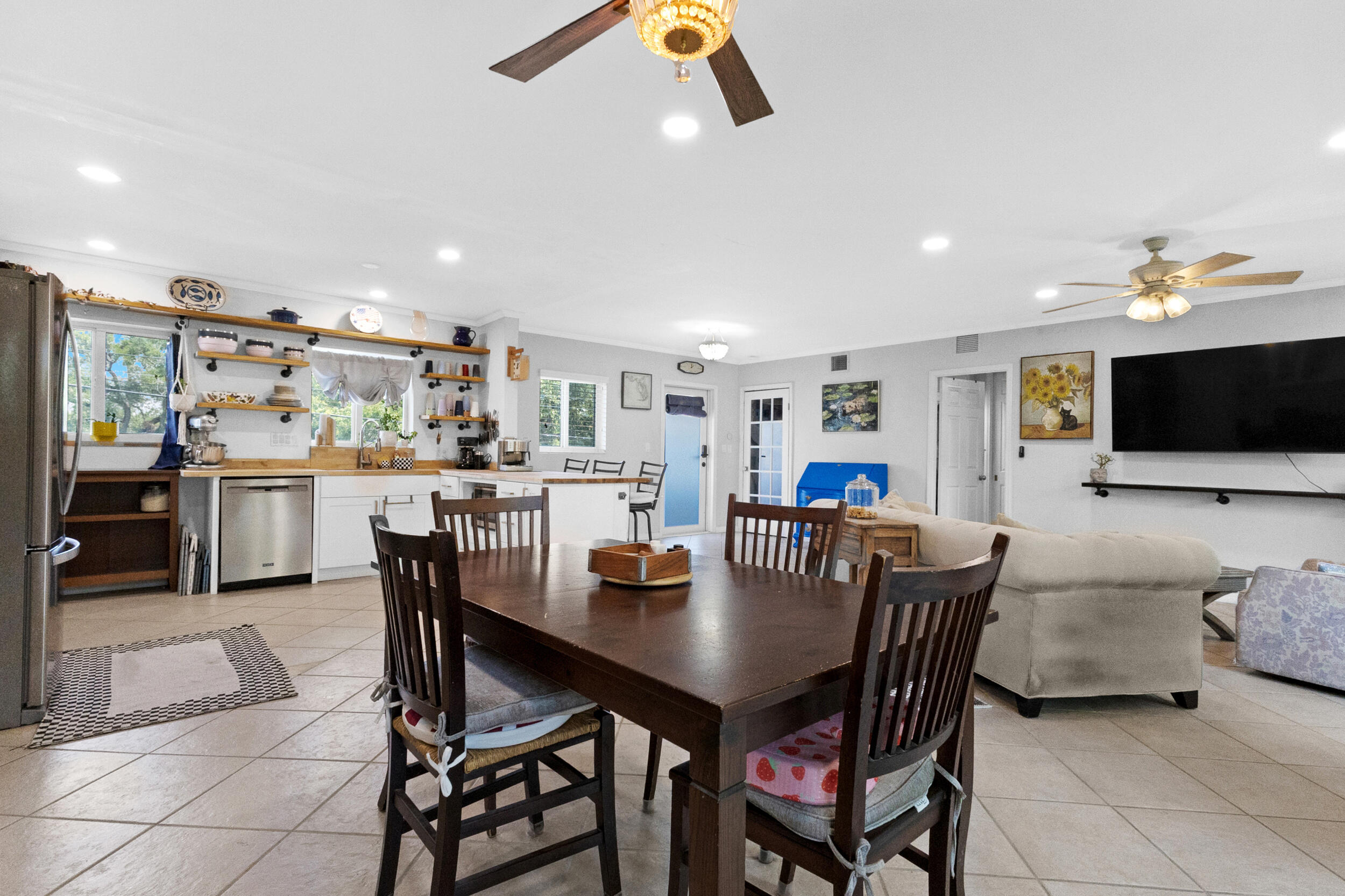 1000 SE 4th #209-210, Fort Lauderdale FL 33301