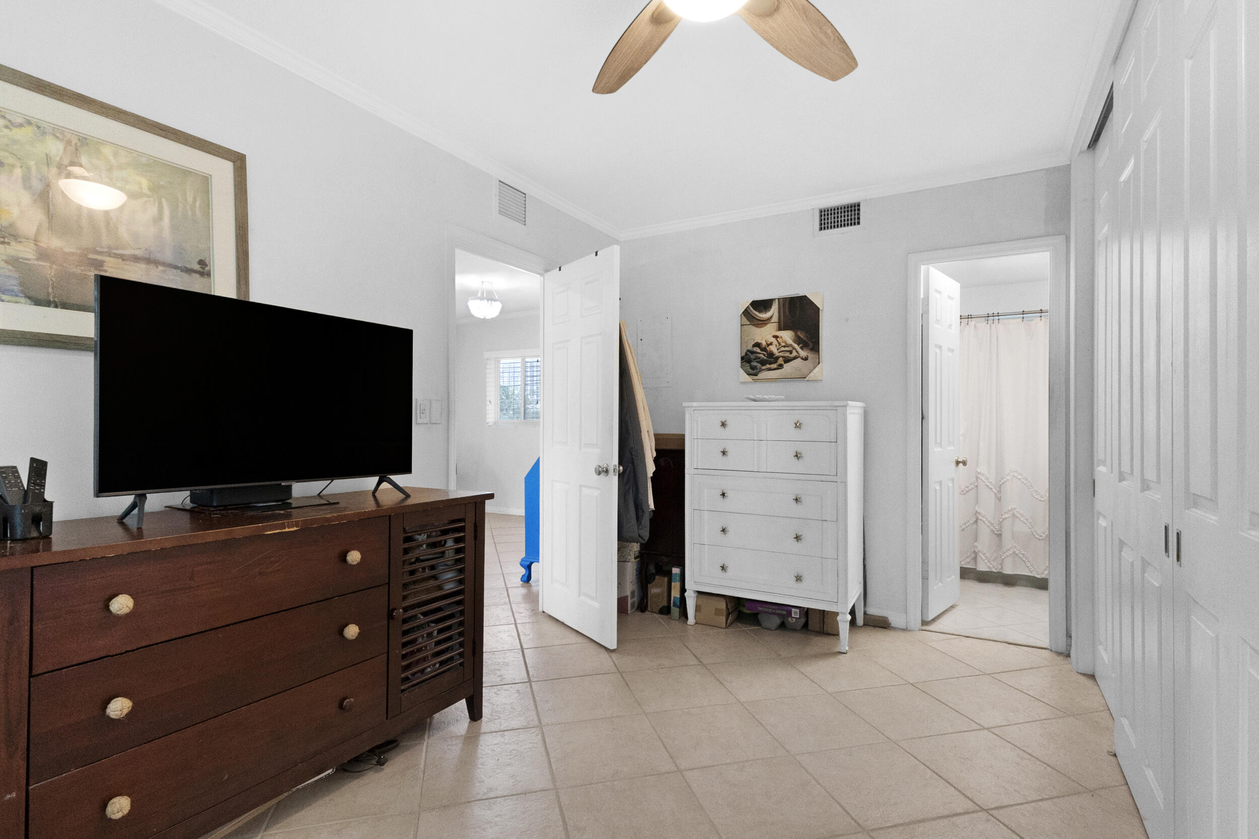 1000 SE 4th #209-210, Fort Lauderdale FL 33301