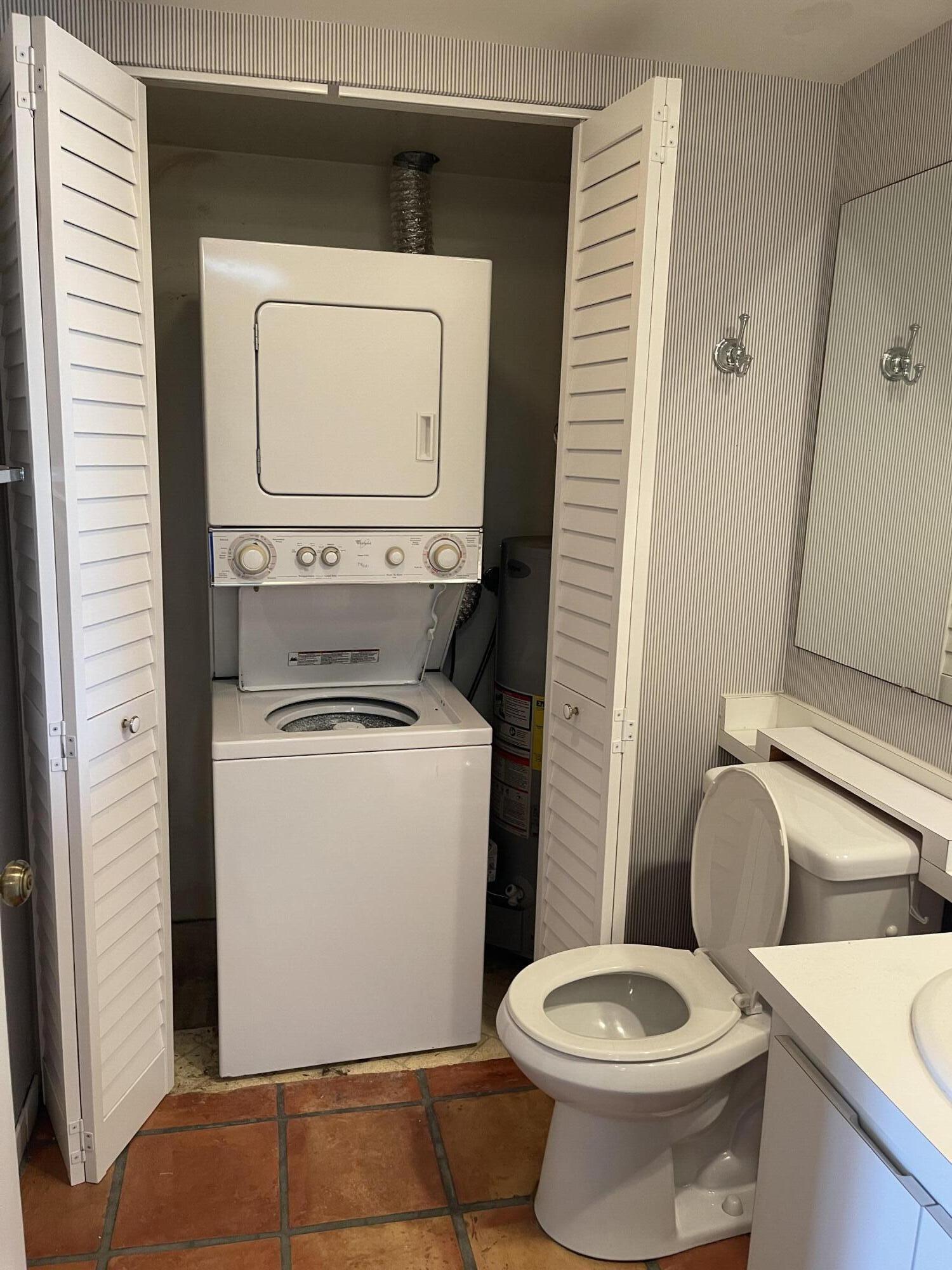 713 7th, Palm Beach Gardens FL 33410