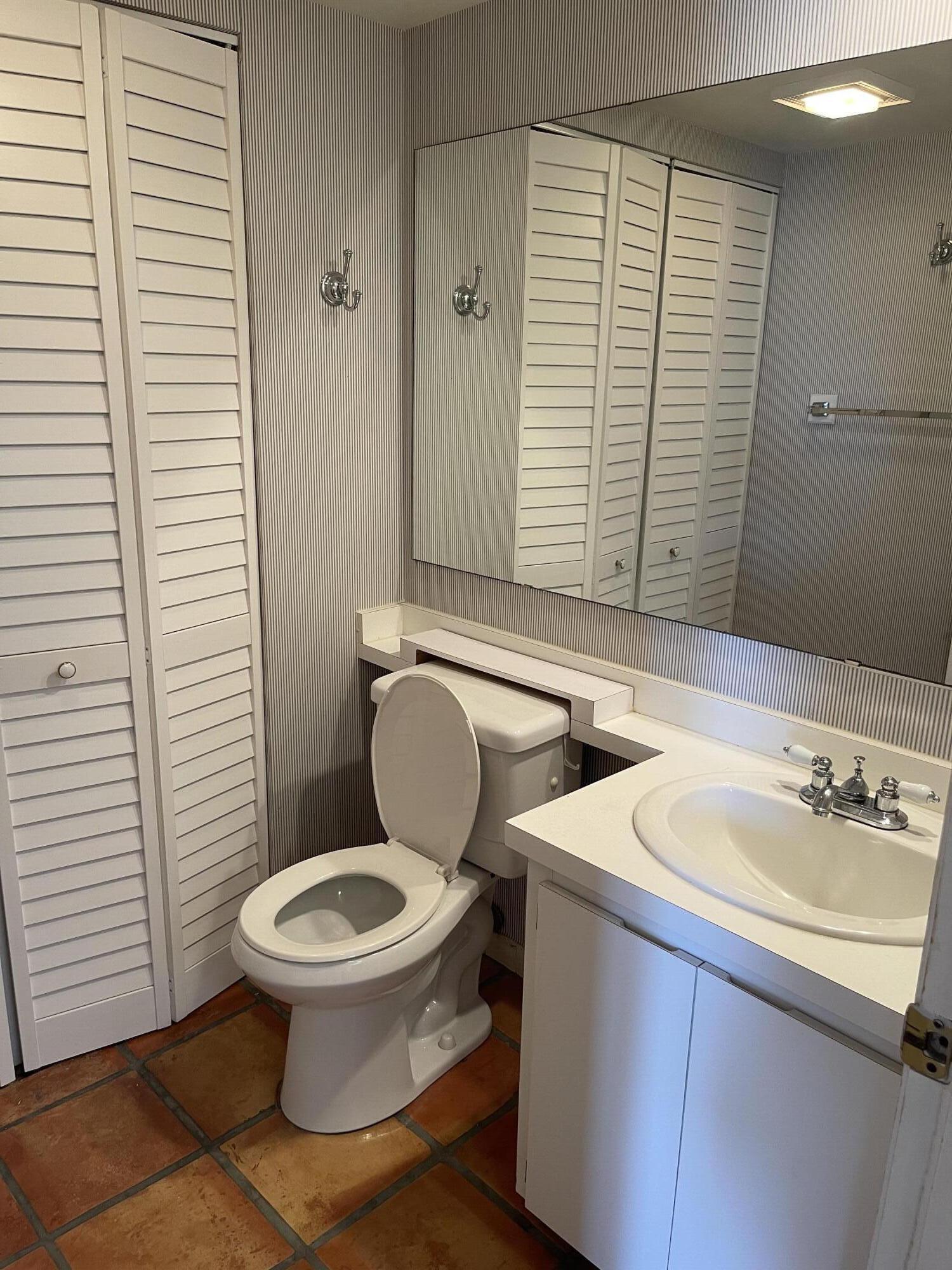 713 7th, Palm Beach Gardens FL 33410