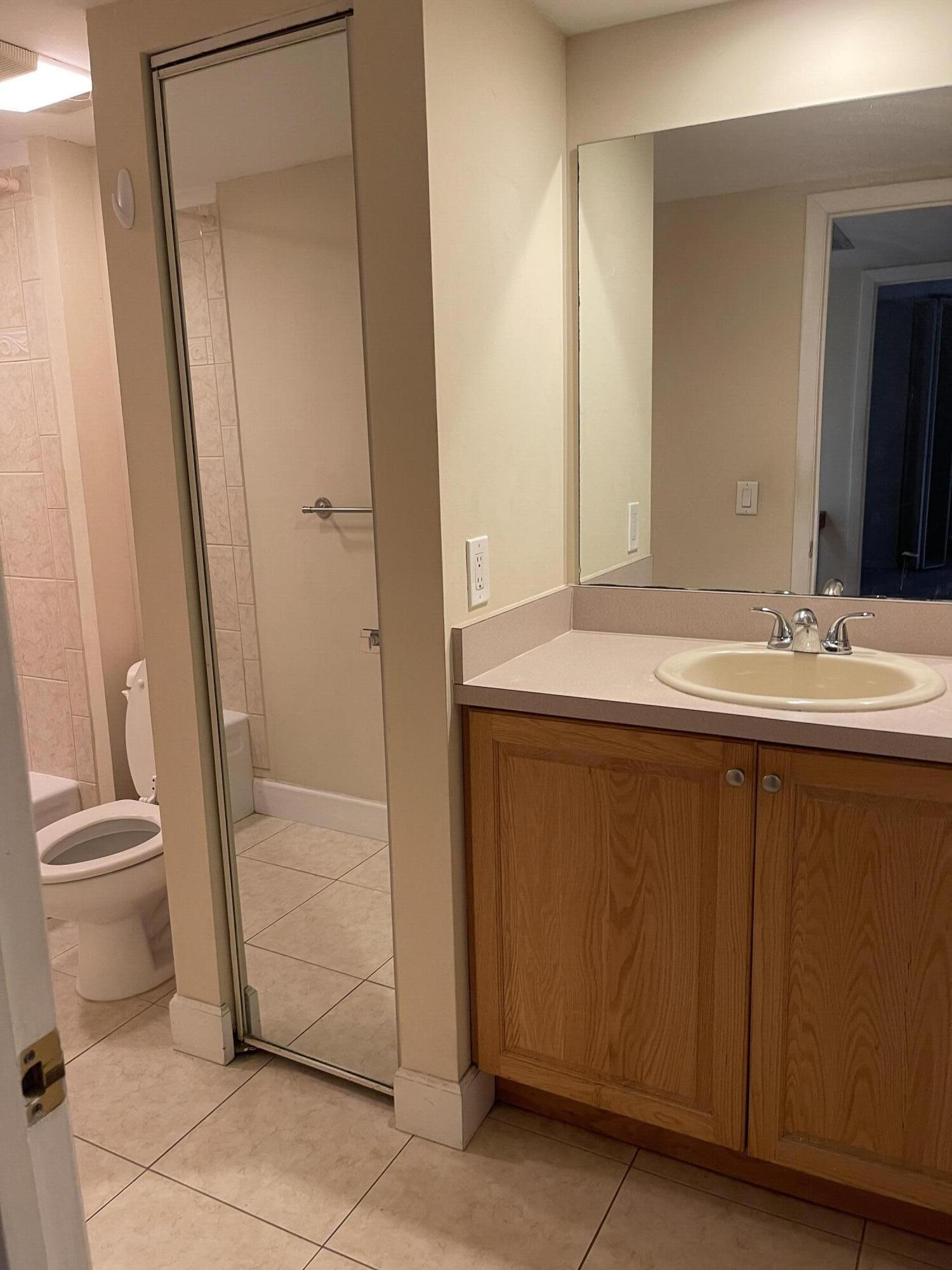 713 7th, Palm Beach Gardens FL 33410