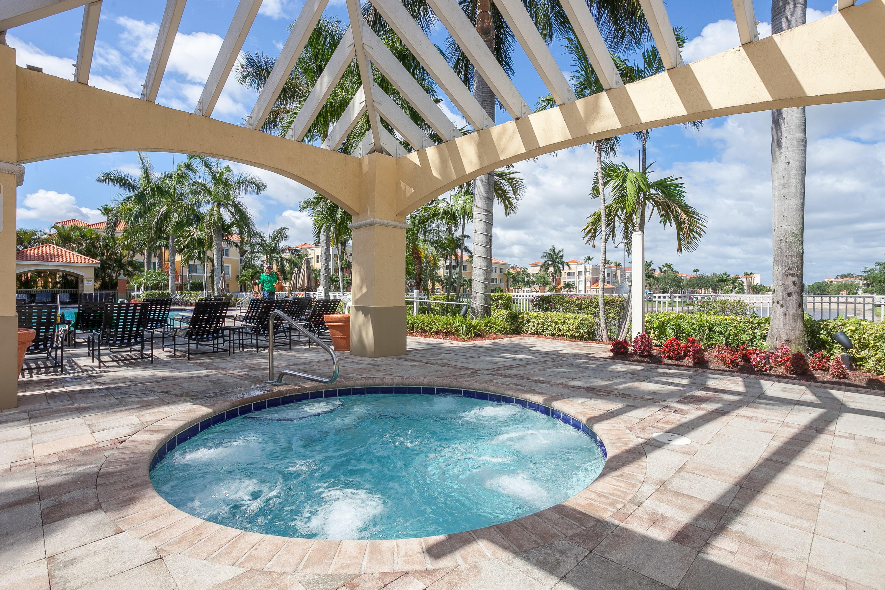 11028 Legacy #203, Palm Beach Gardens FL 33410