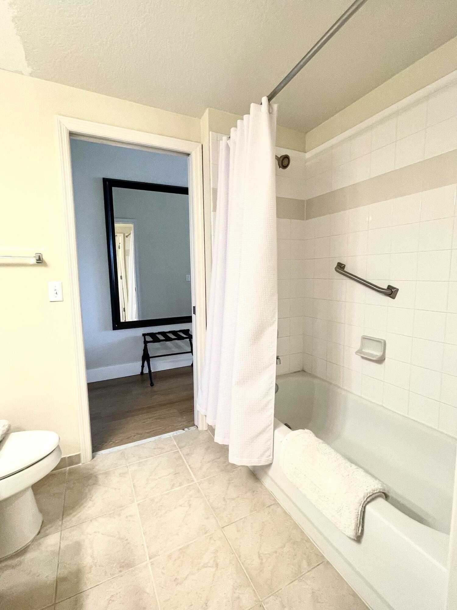 11028 Legacy #203, Palm Beach Gardens FL 33410