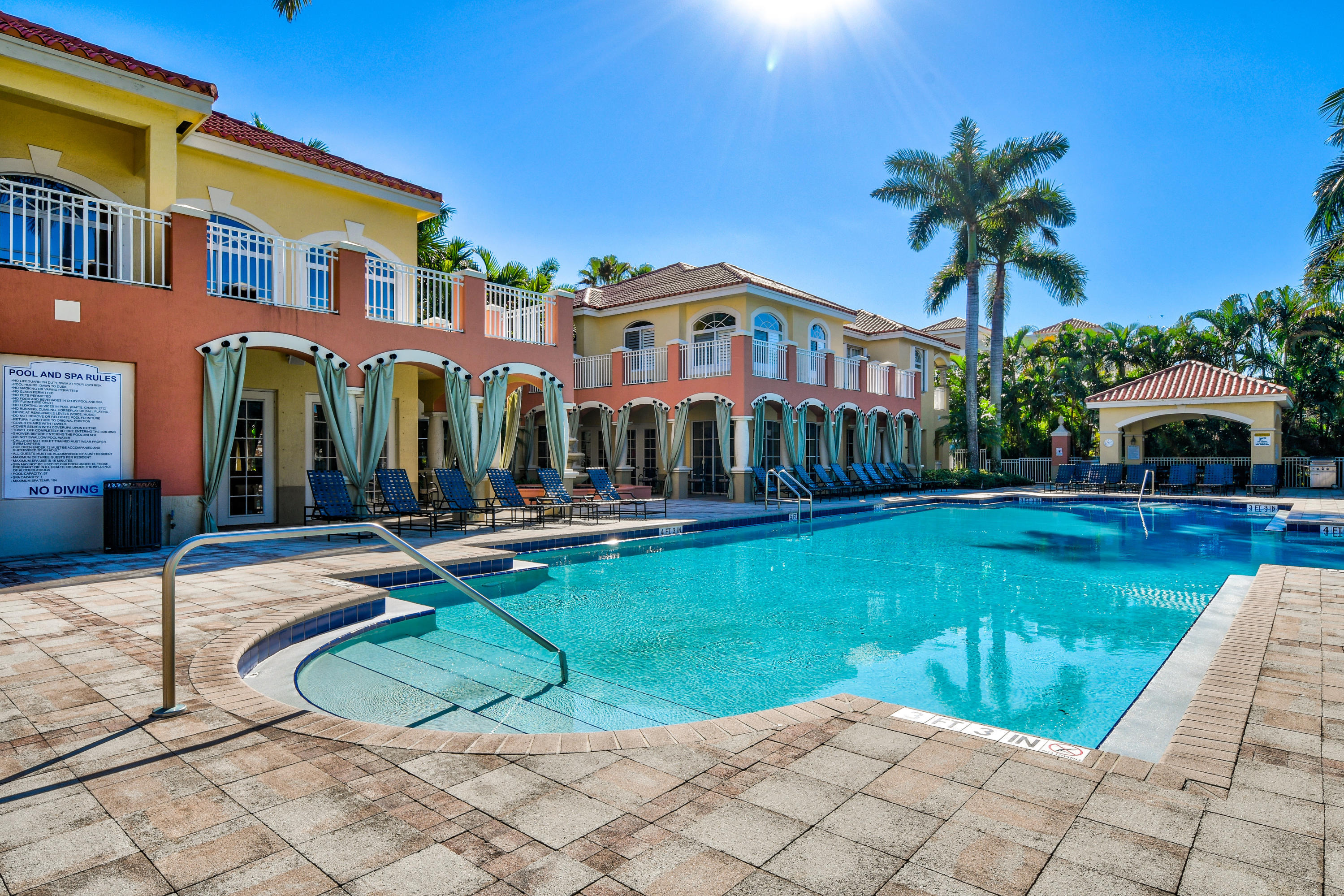 11028 Legacy #203, Palm Beach Gardens FL 33410