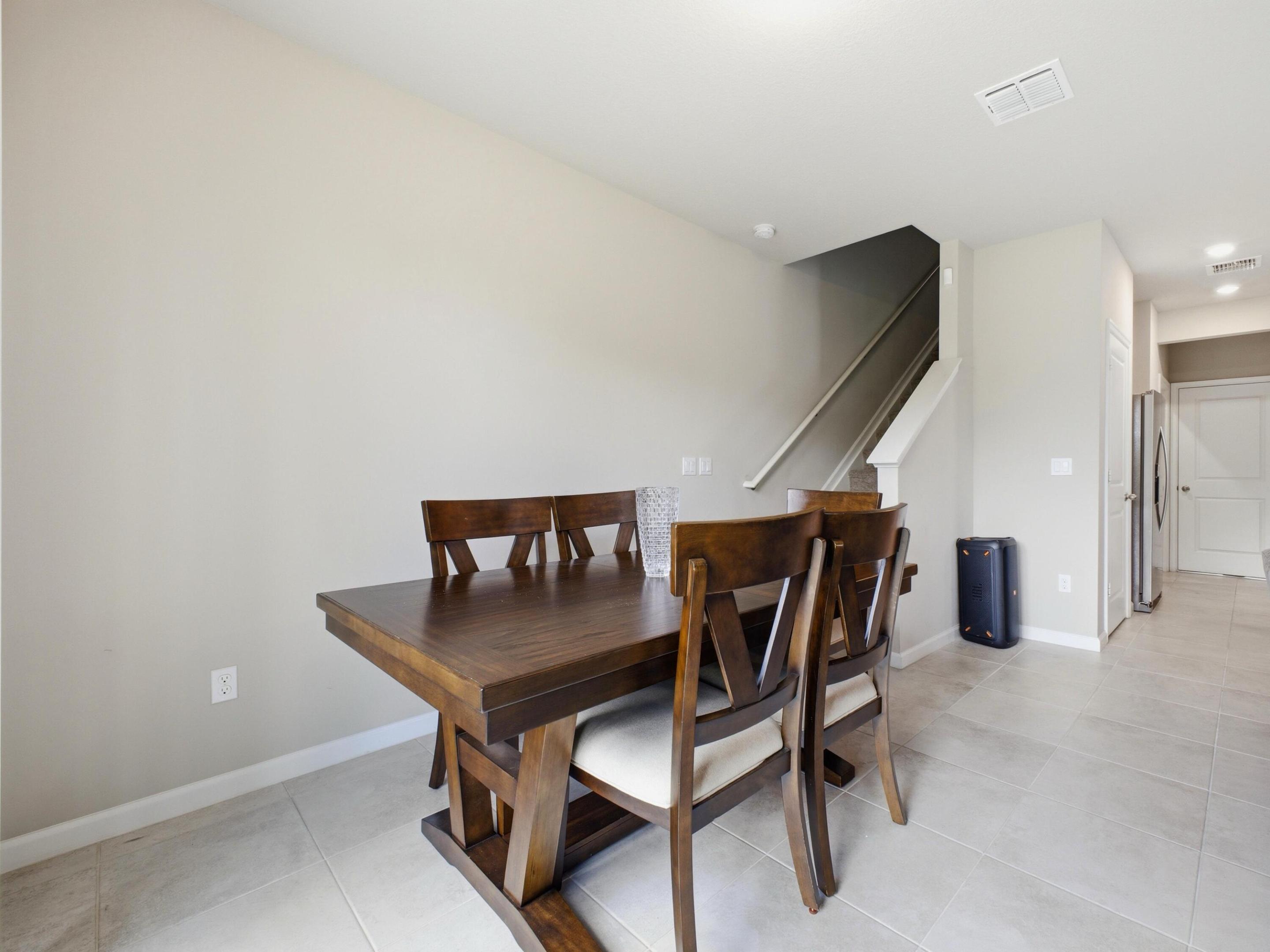 5720 Mentmore, West Palm Beach FL 33407