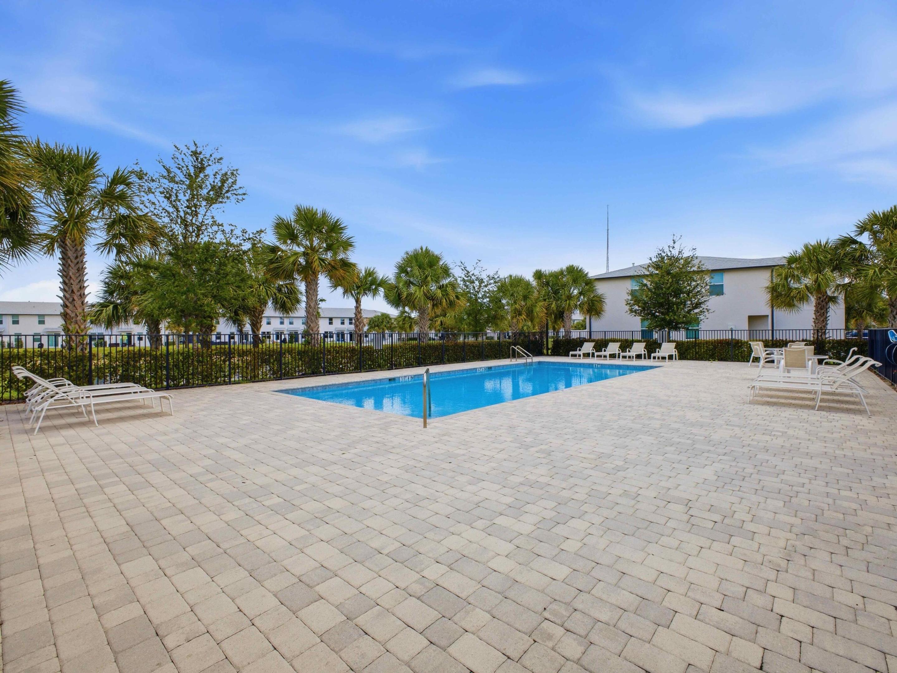 5720 Mentmore, West Palm Beach FL 33407