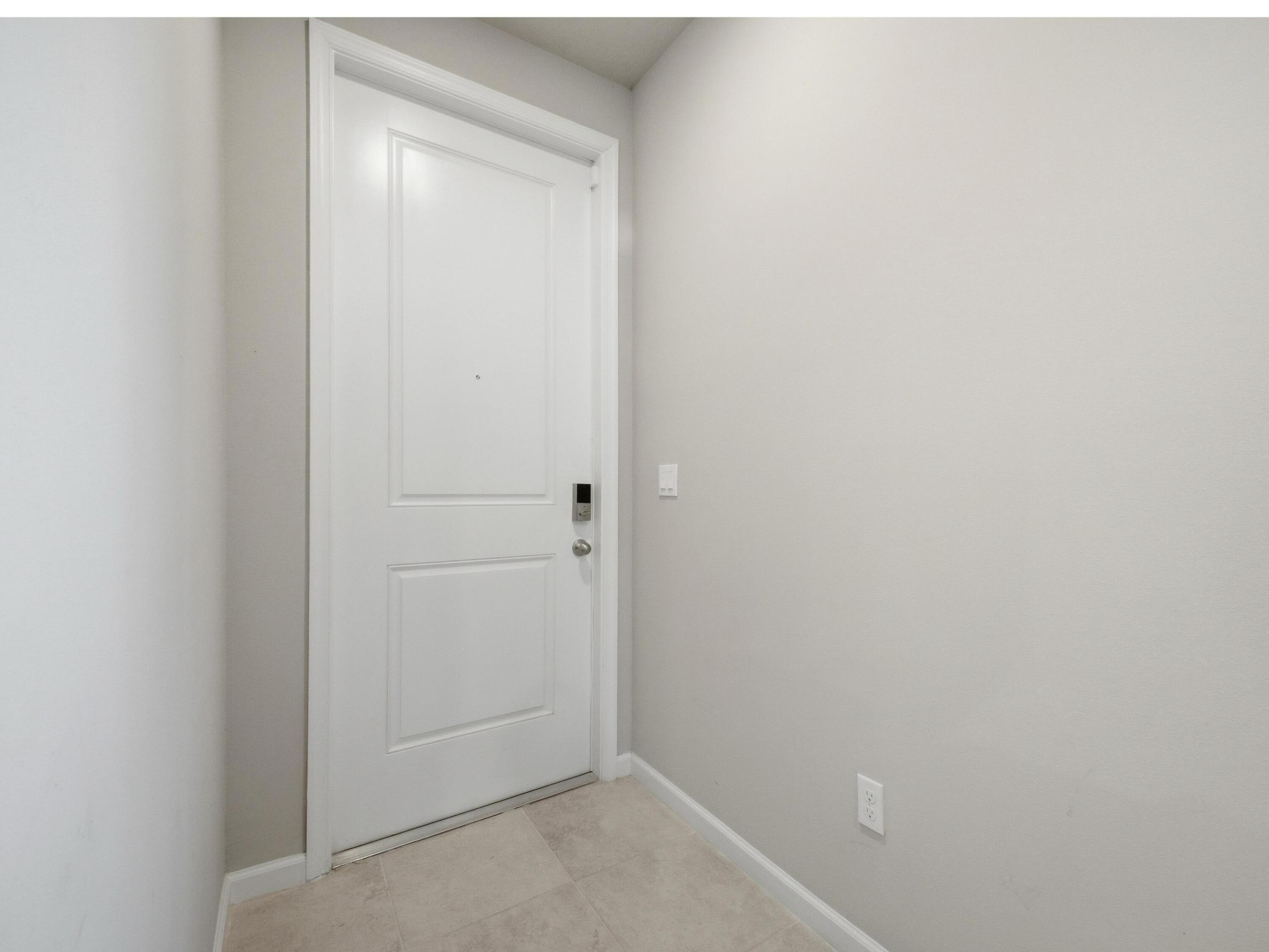 5720 Mentmore, West Palm Beach FL 33407